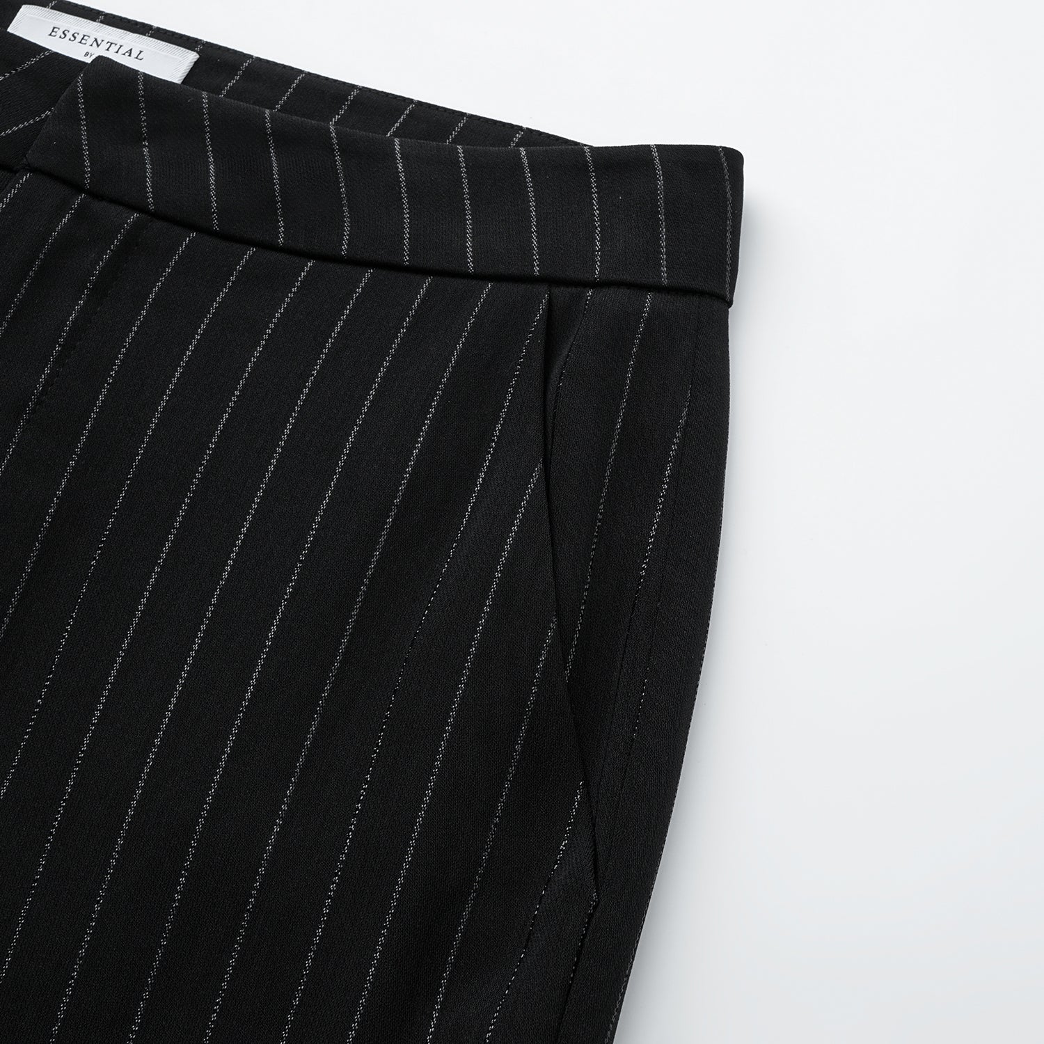 "Speak Sleek." 銀織工藝直條西裝喇叭褲—Shadow Rhythm沉光輕序