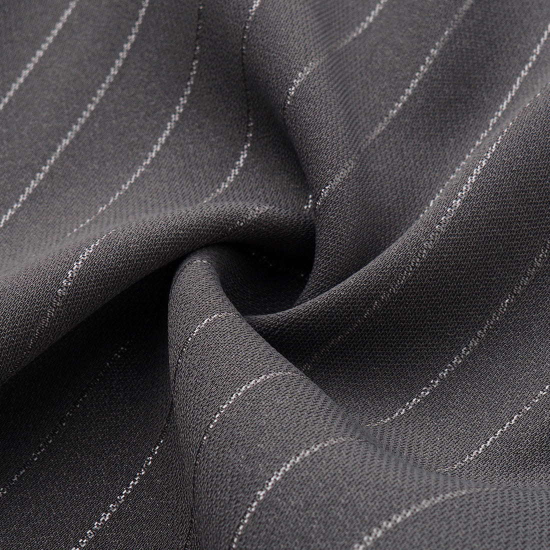 "Speak Sleek." 銀織工藝直條西裝長褲—Urban Reverie藝境漫游