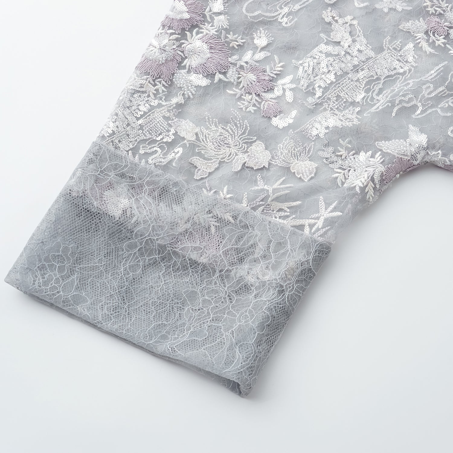 "Imperial Garden Teatime"點景白描奢華珠繡輕國風蕾絲Oversized罩衫—Woven Breeze聽風絮