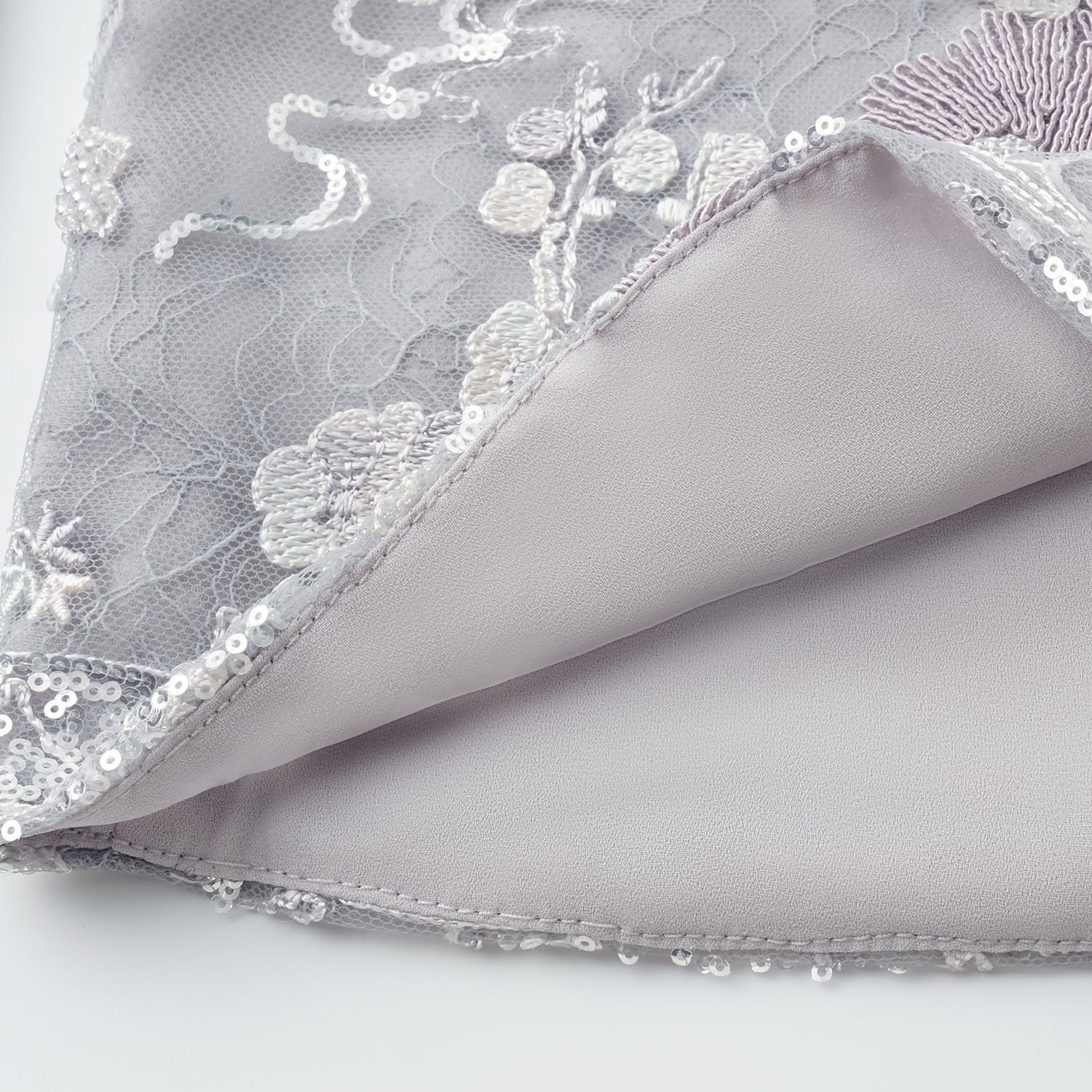 "Imperial Garden Teatime"點景白描奢華珠繡輕國風蕾絲長褲—Woven Breeze聽風絮