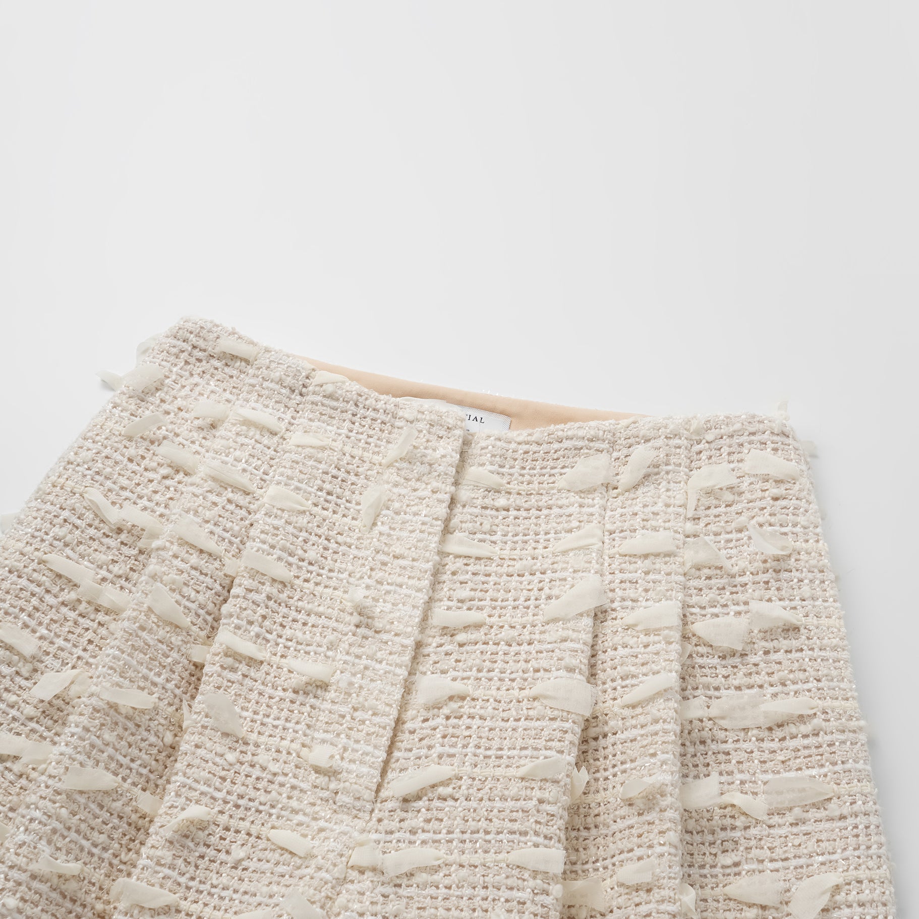 “春意” 輕薄花呢寬褲—茶白聽風