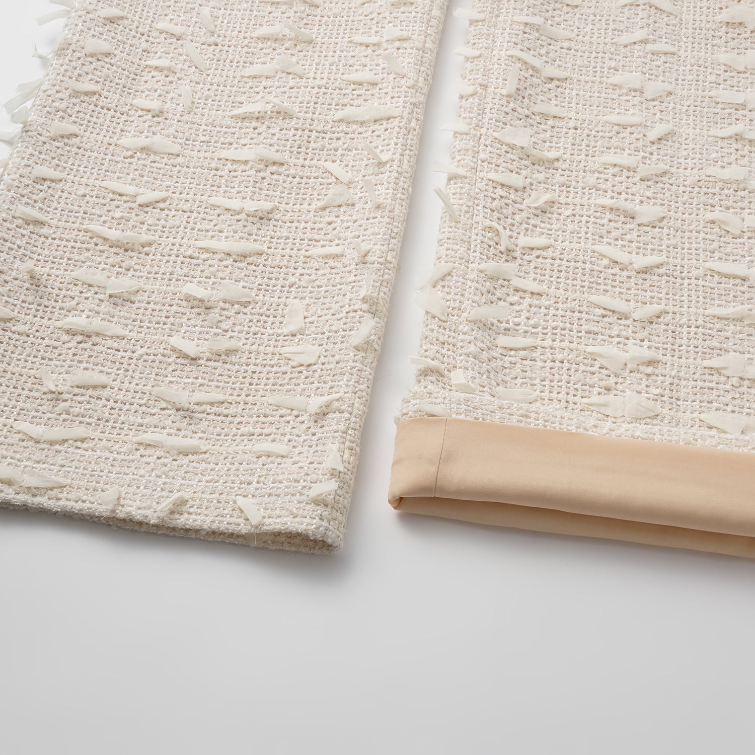 “春意” 輕薄花呢寬褲—茶白聽風