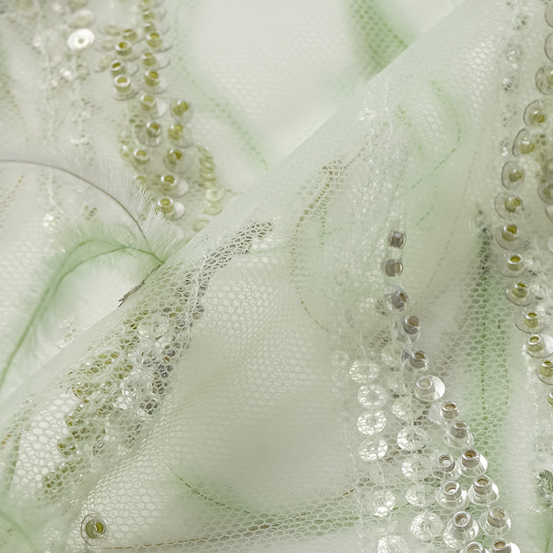 “Welcome to my party.” 珠繡羽毛工藝細肩帶背心