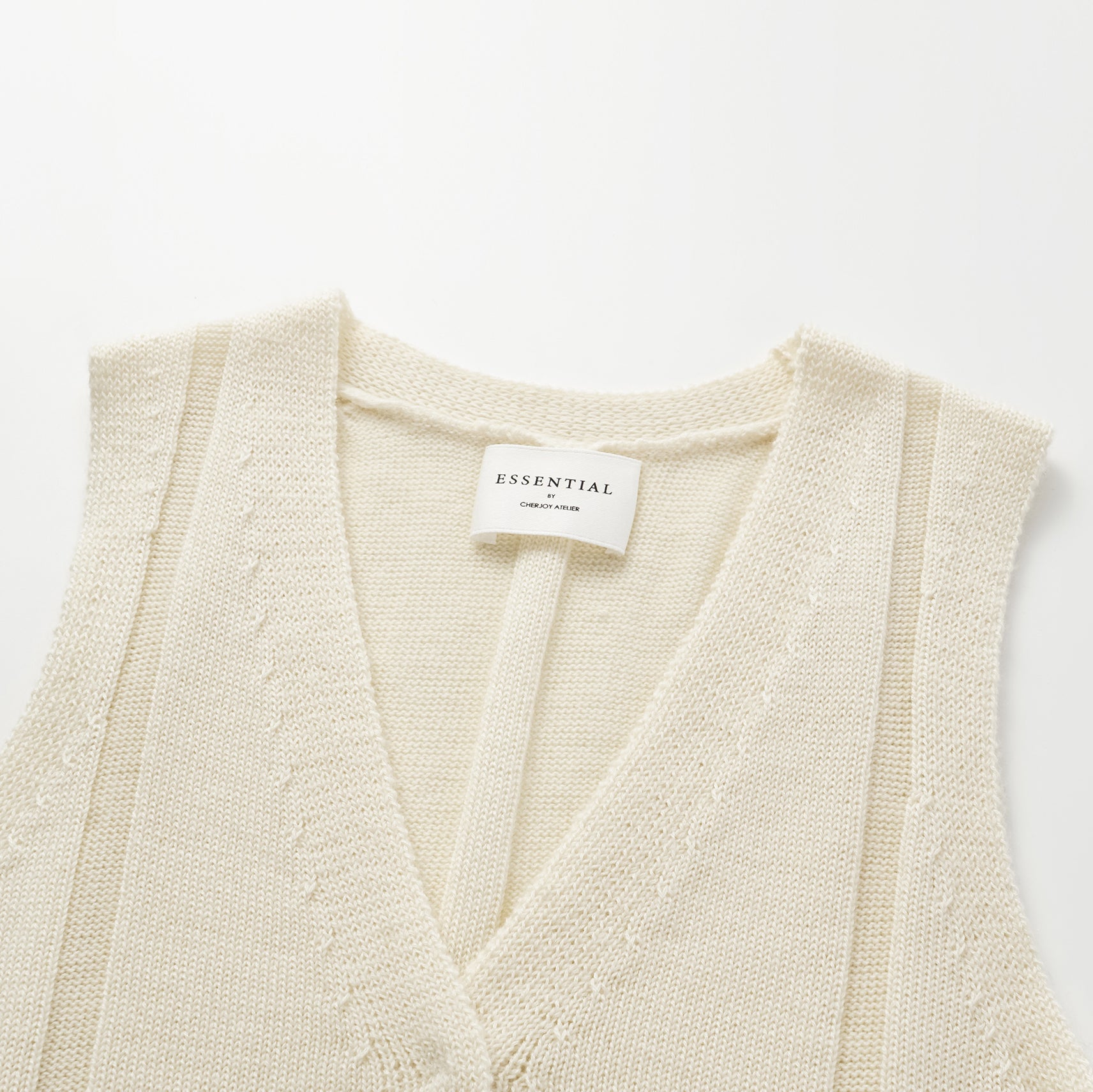 “Autumn Diary” 100%Cashmere V領背心—Milk