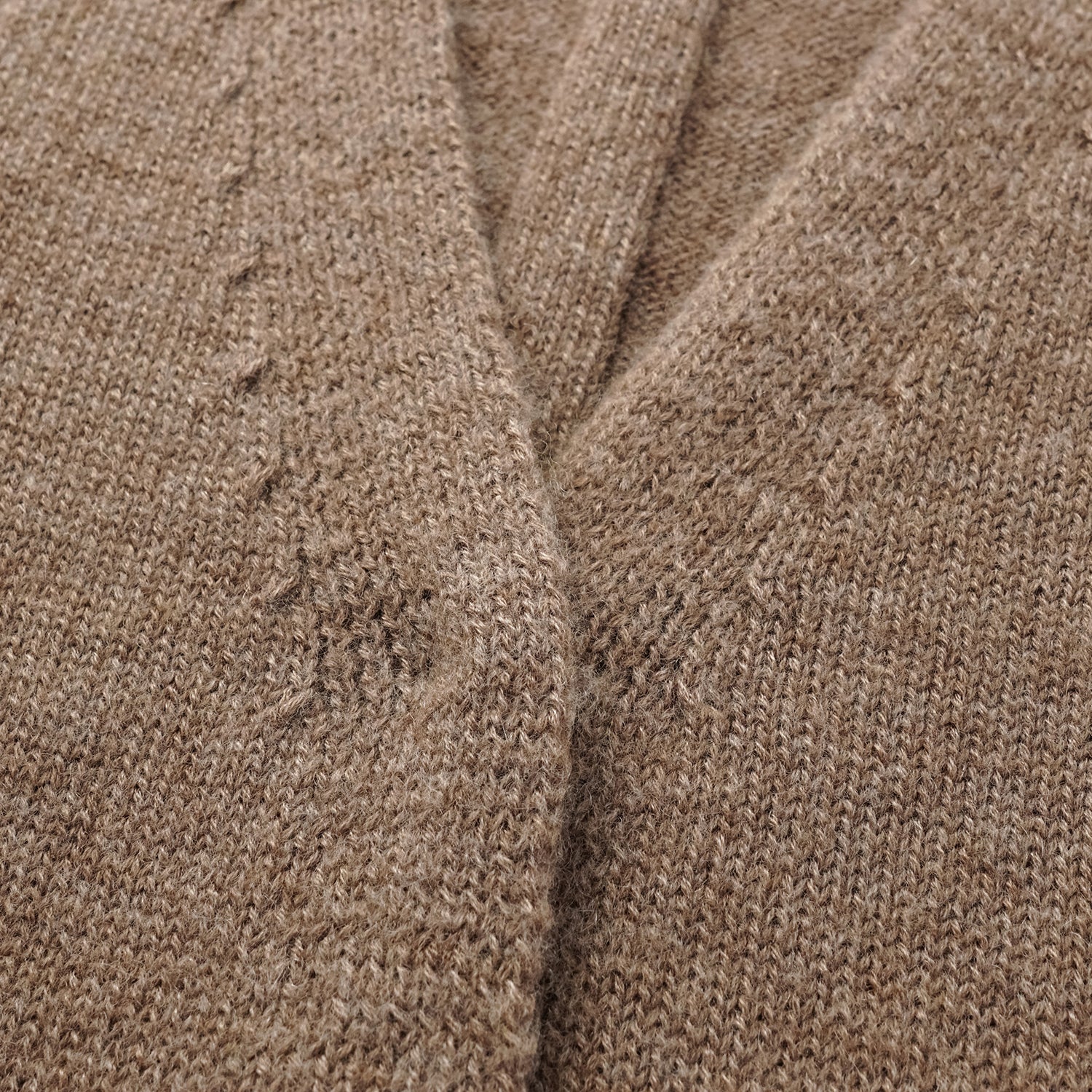 “Autumn Diary” 100%Cashmere V領背心—Earl Gray