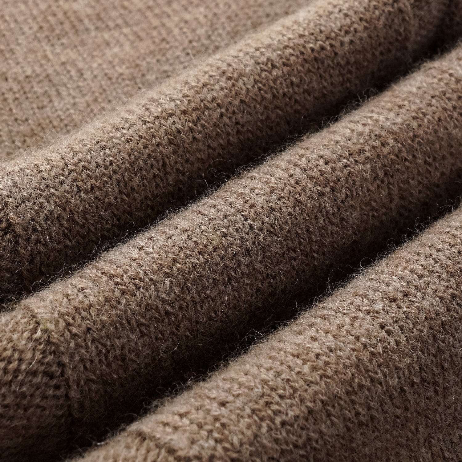 “Autumn Diary” 100%Cashmere V領背心—Earl Gray