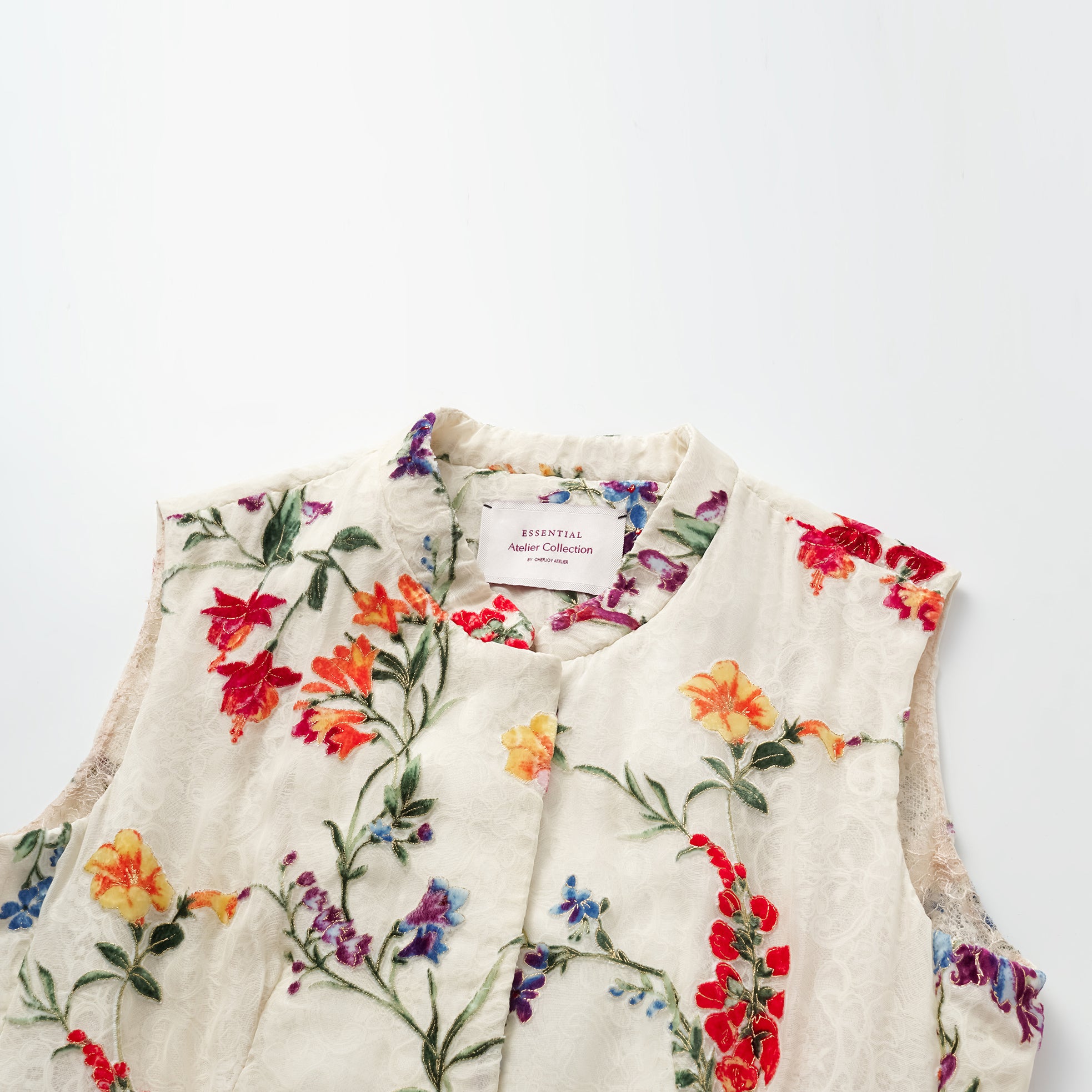 “Tops” 義大利高訂真絲絨藝手工描金工藝輕中式立體剪裁上衣—曉春花宴