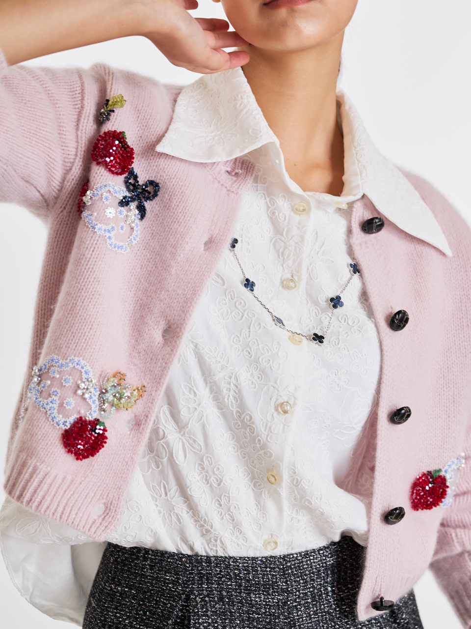 “You are my apple 小蘋果” 100% Cashmere 手工立體珠繡亮片針織外套 1