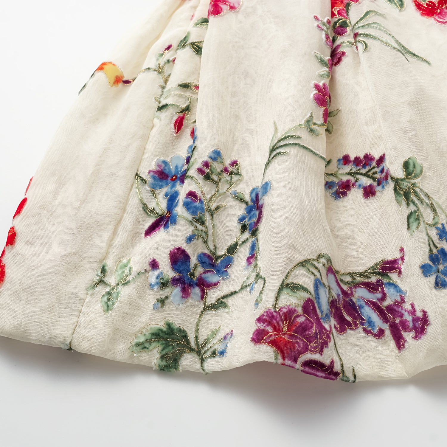 “Tops” 義大利高訂真絲絨藝手工描金工藝輕中式立體剪裁上衣—曉春花宴