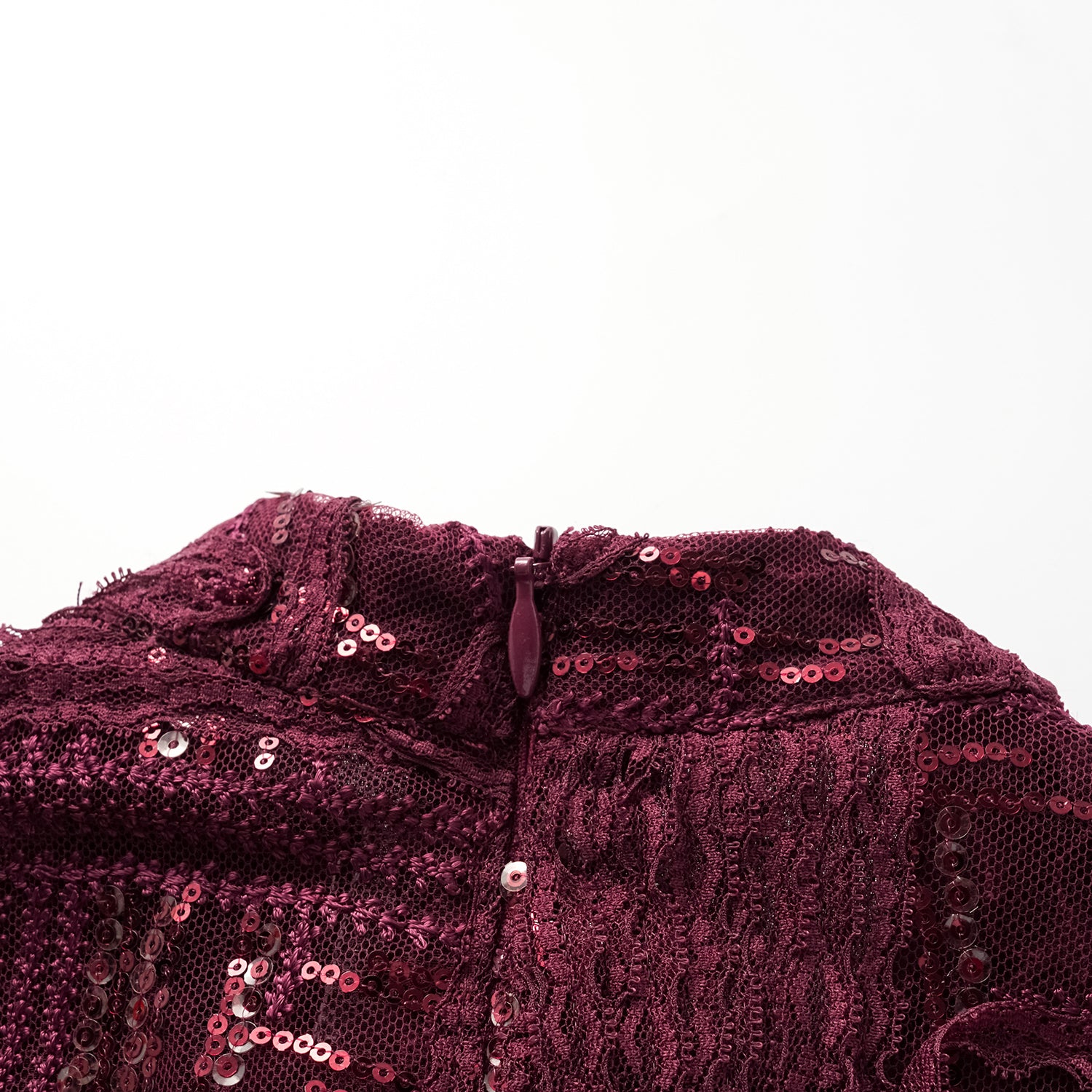 "Imperial Gala" 奢華蕾絲畫藝珠繡輕中式立上衣—胭霞含春