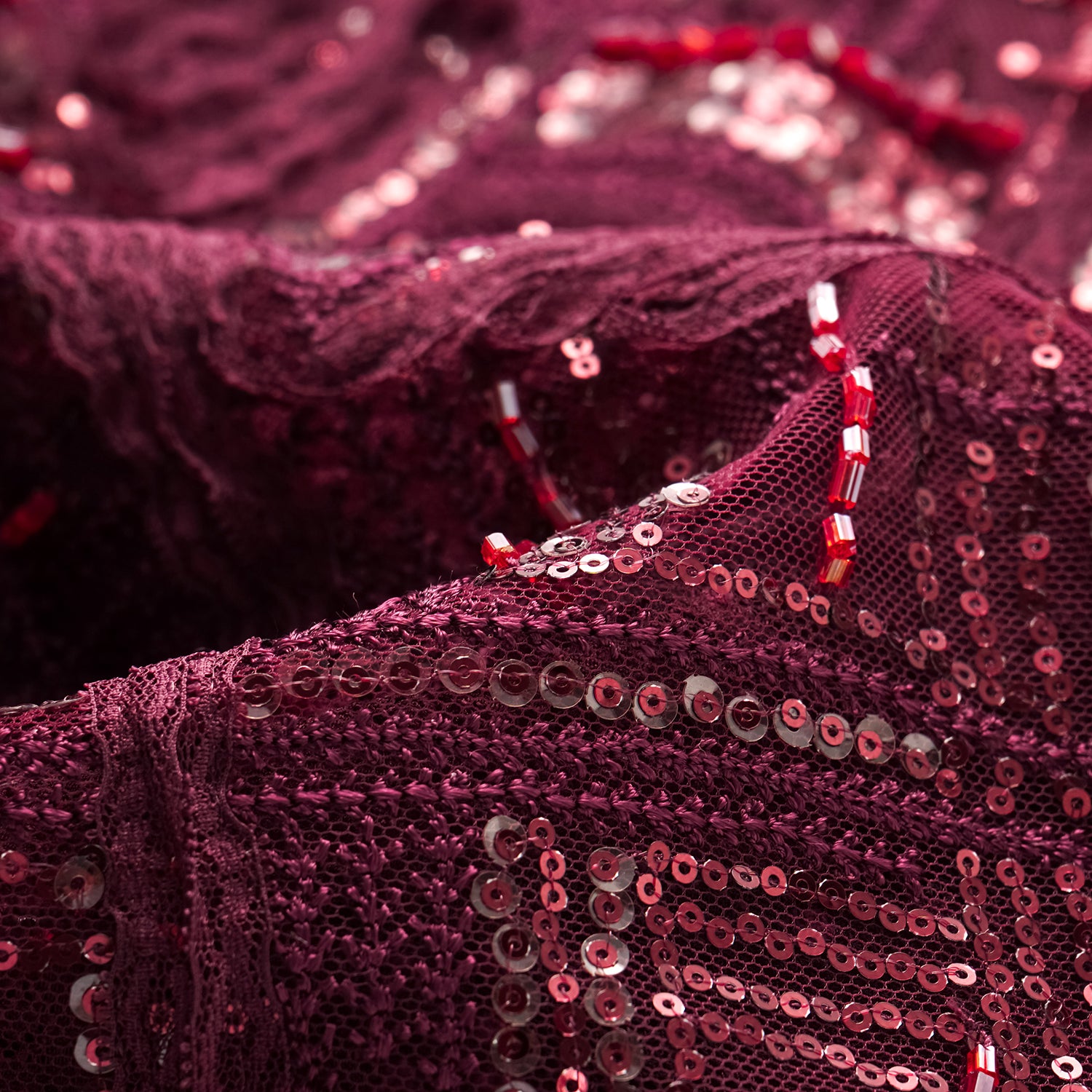 "Imperial Gala" 奢華蕾絲畫藝珠繡輕中式立上衣—胭霞含春