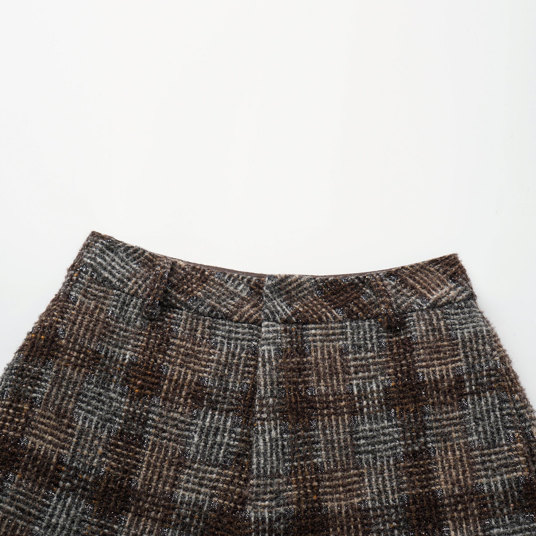 “Weekend At Monaco."絨織格紋細霜織點花呢短褲—Midnight Montmartre午夜蒙馬特