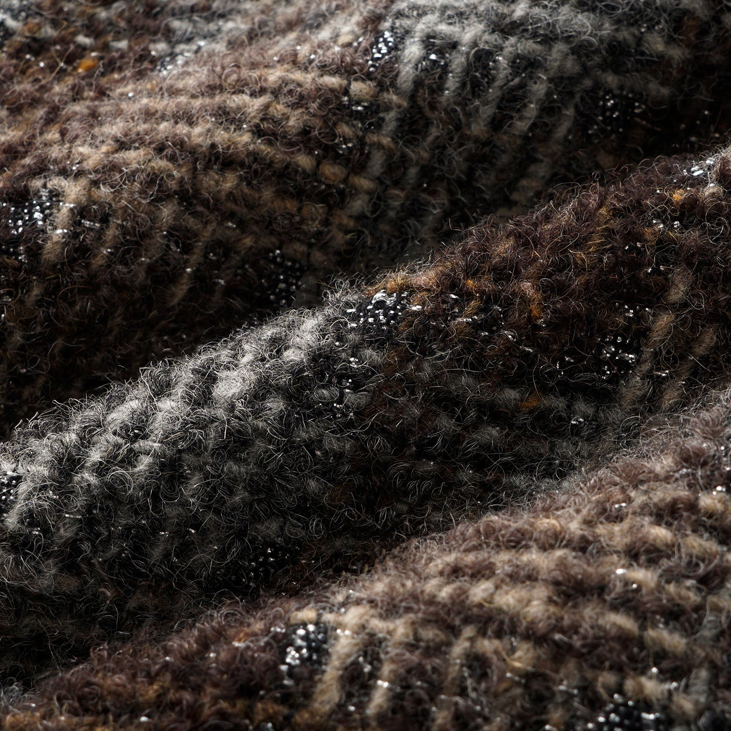 “Weekend At Monaco."絨織格紋細霜織點花呢短褲—Midnight Montmartre午夜蒙馬特