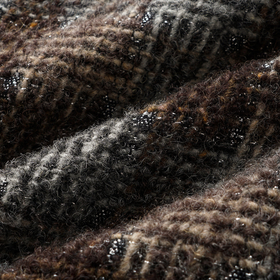 “Weekend At Monaco."絨織格紋細霜織點花呢短褲—Midnight Montmartre午夜蒙馬特