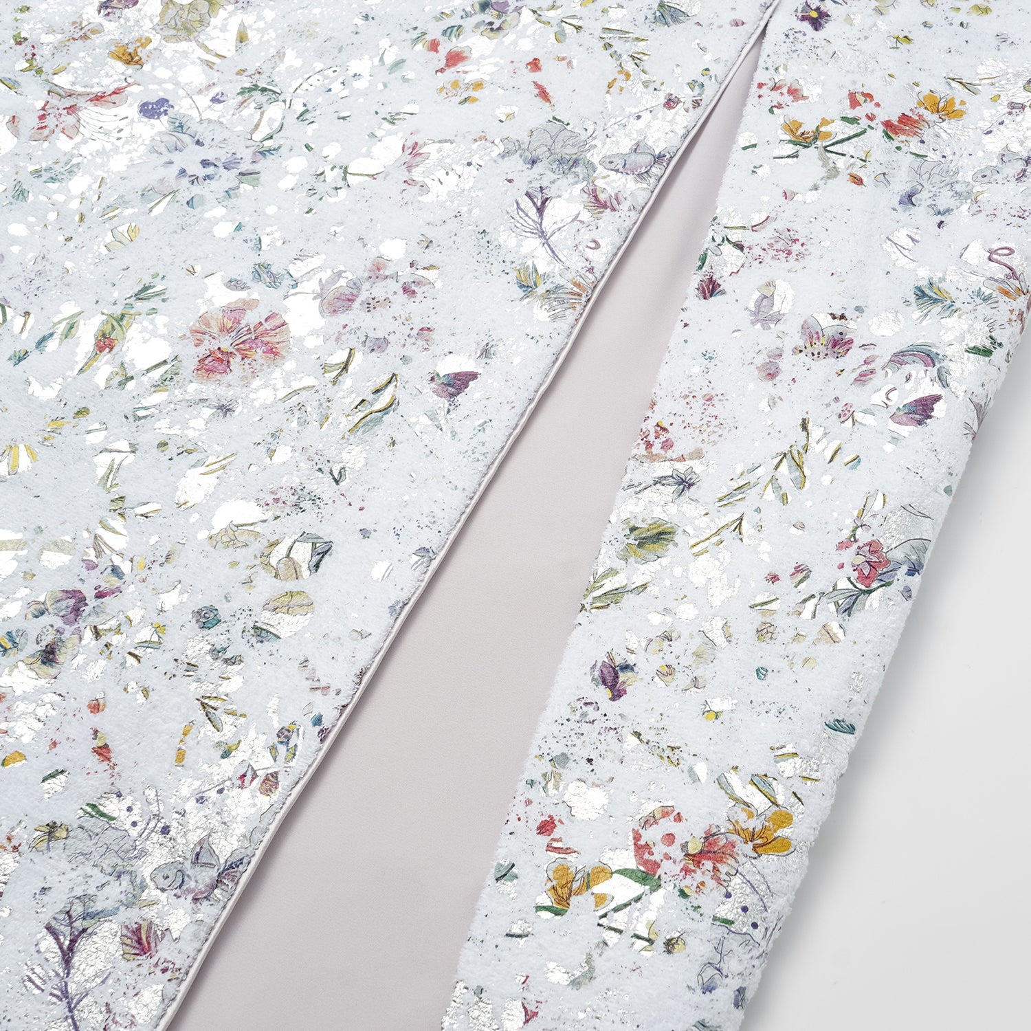 “Imperial Garden Teatime” 義大利銀箔貼花工藝肌理面料輕國風旗袍洋裝—蝶影醺夢