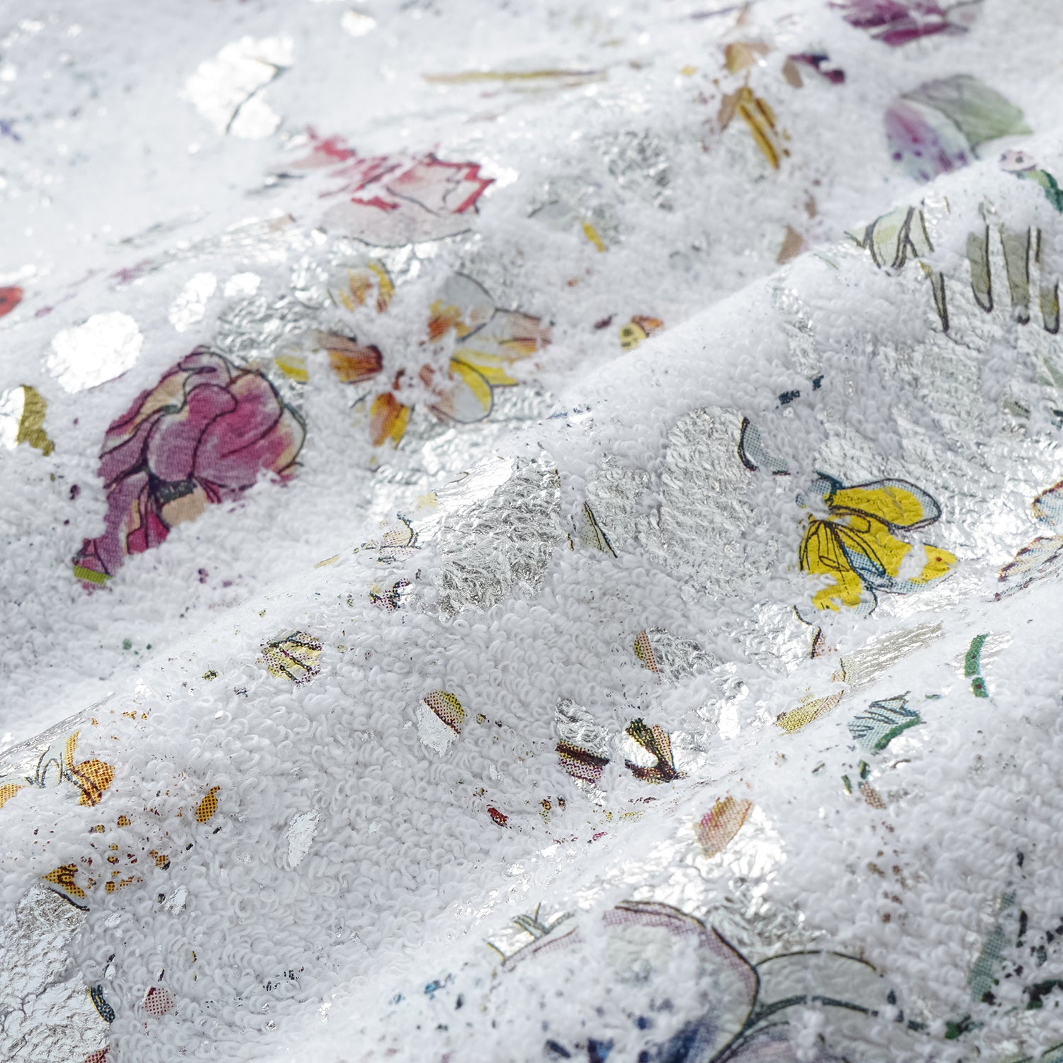 “Imperial Garden Teatime” 義大利銀箔貼花工藝肌理面料輕國風短褲—蝶影醺夢