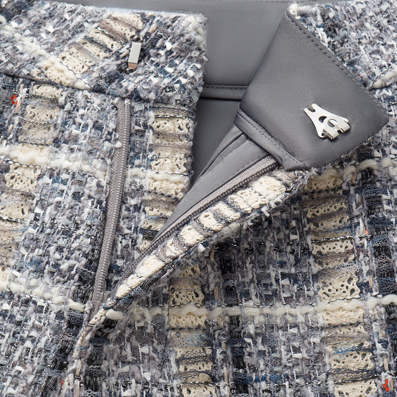 "Oxford Autumn Elegance" 浮織蕾絲花呢短褲—Fair Isle Romance費爾島浪漫