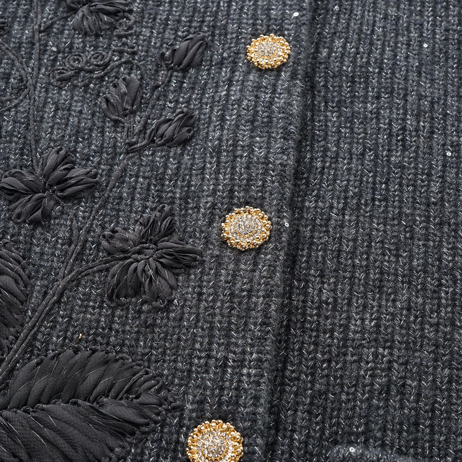 “Winter Diary” 100%Cashmere浮雕緞繡星點針織外套—Cedar Smoke雪松煙衫