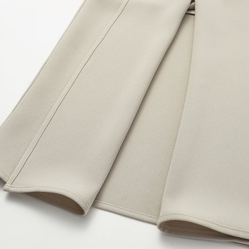 “Daytime Elegance” 肌理醋酸特殊剪裁鉛筆裙—灰白