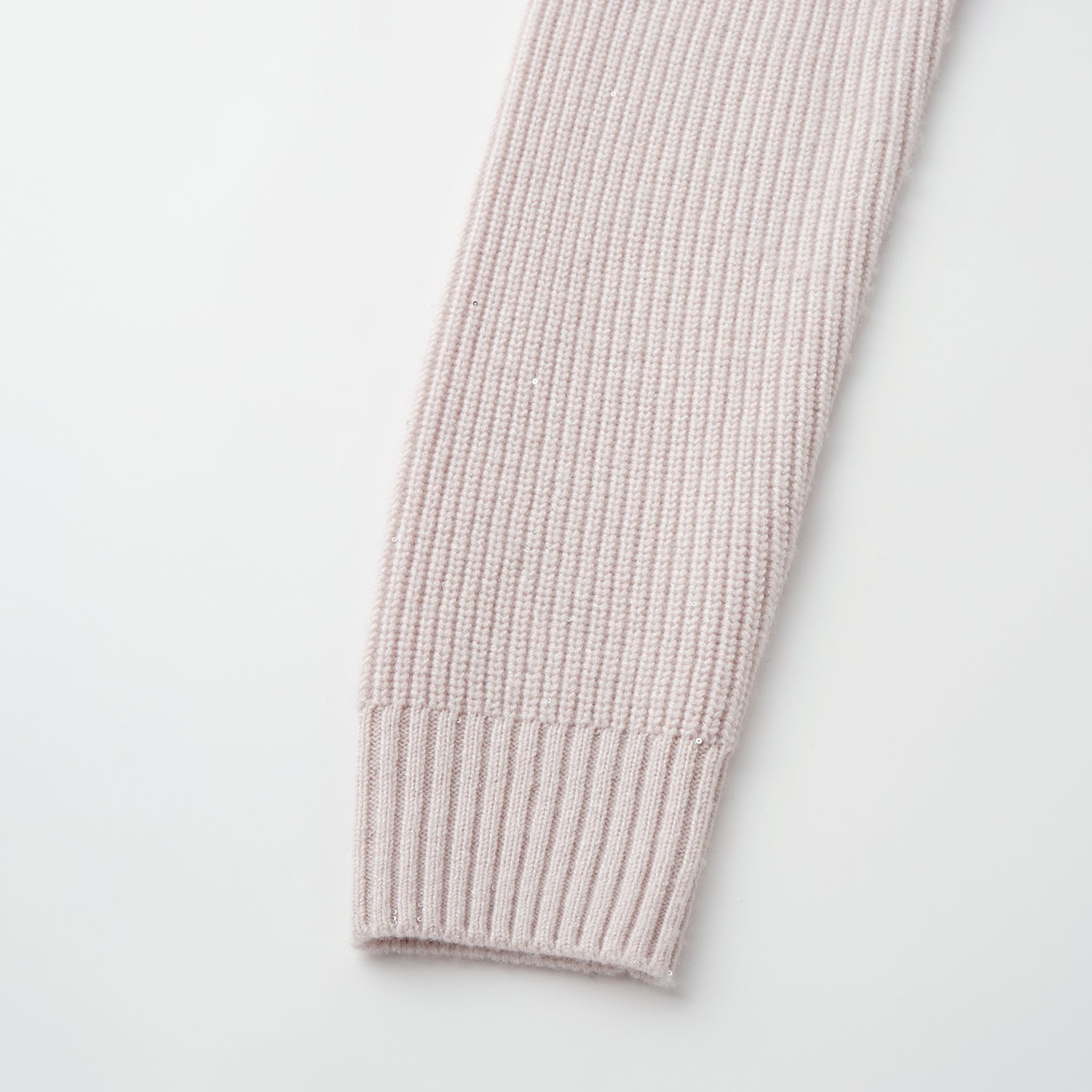 “Winter Diary” 100%Cashmere浮雕緞繡星點針織外套—Blush Peony玫瑰晨露