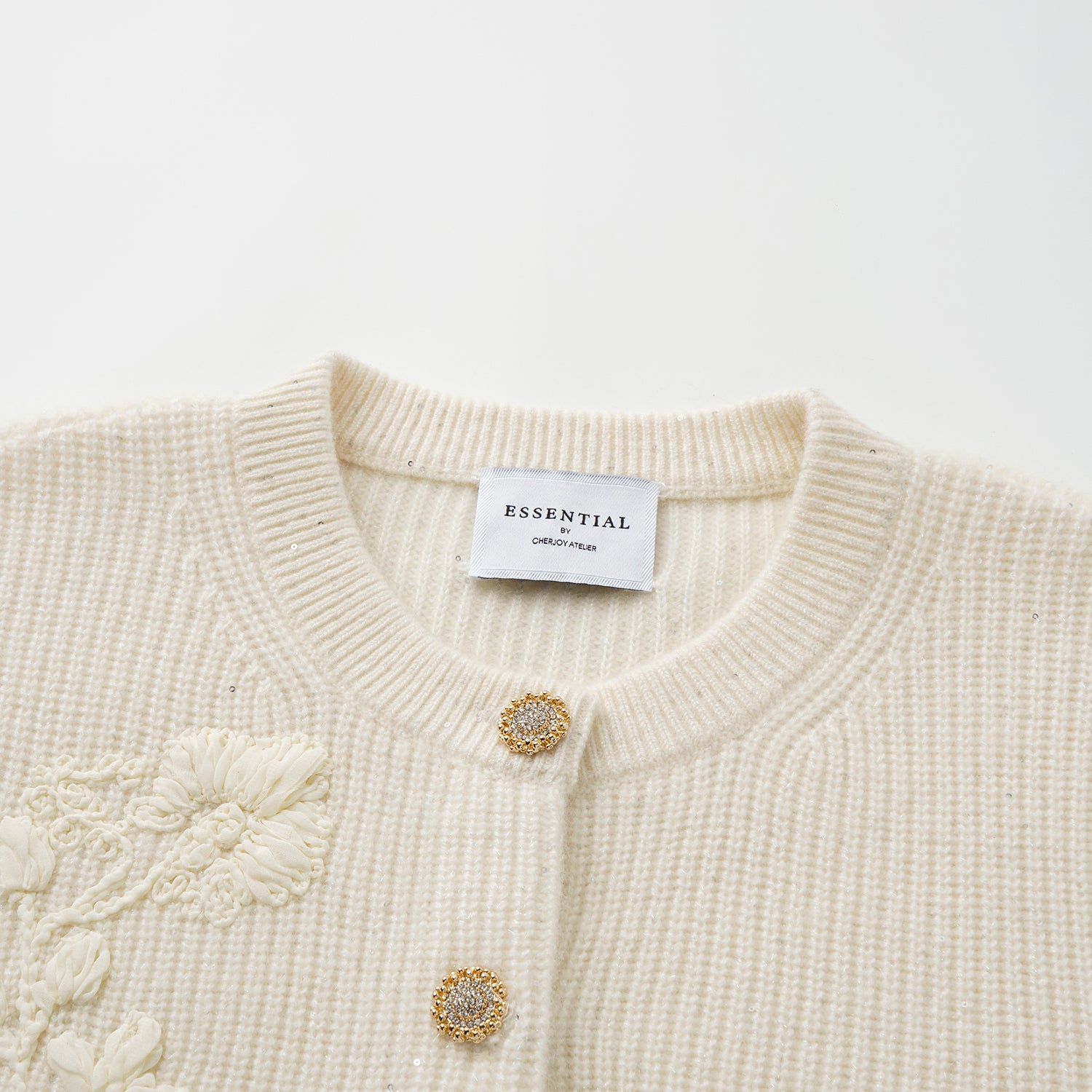 “Winter Diary” 100%Cashmere浮雕緞繡星點針織外套—Sandal Light檀香白茶