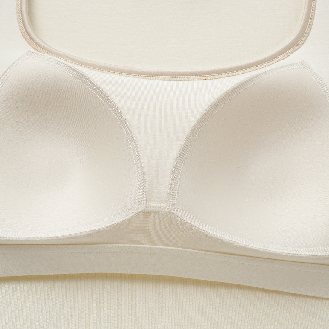 "Heart Warmth"極柔羊毛緞邊BraTop—柔煦白