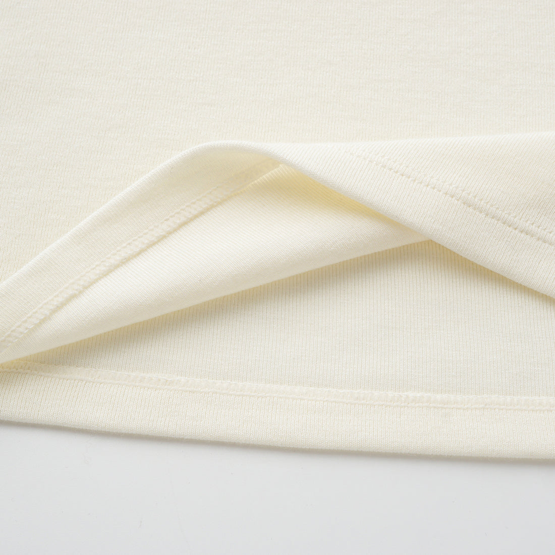 "Heart Warmth"極柔羊毛緞邊BraTop—柔煦白