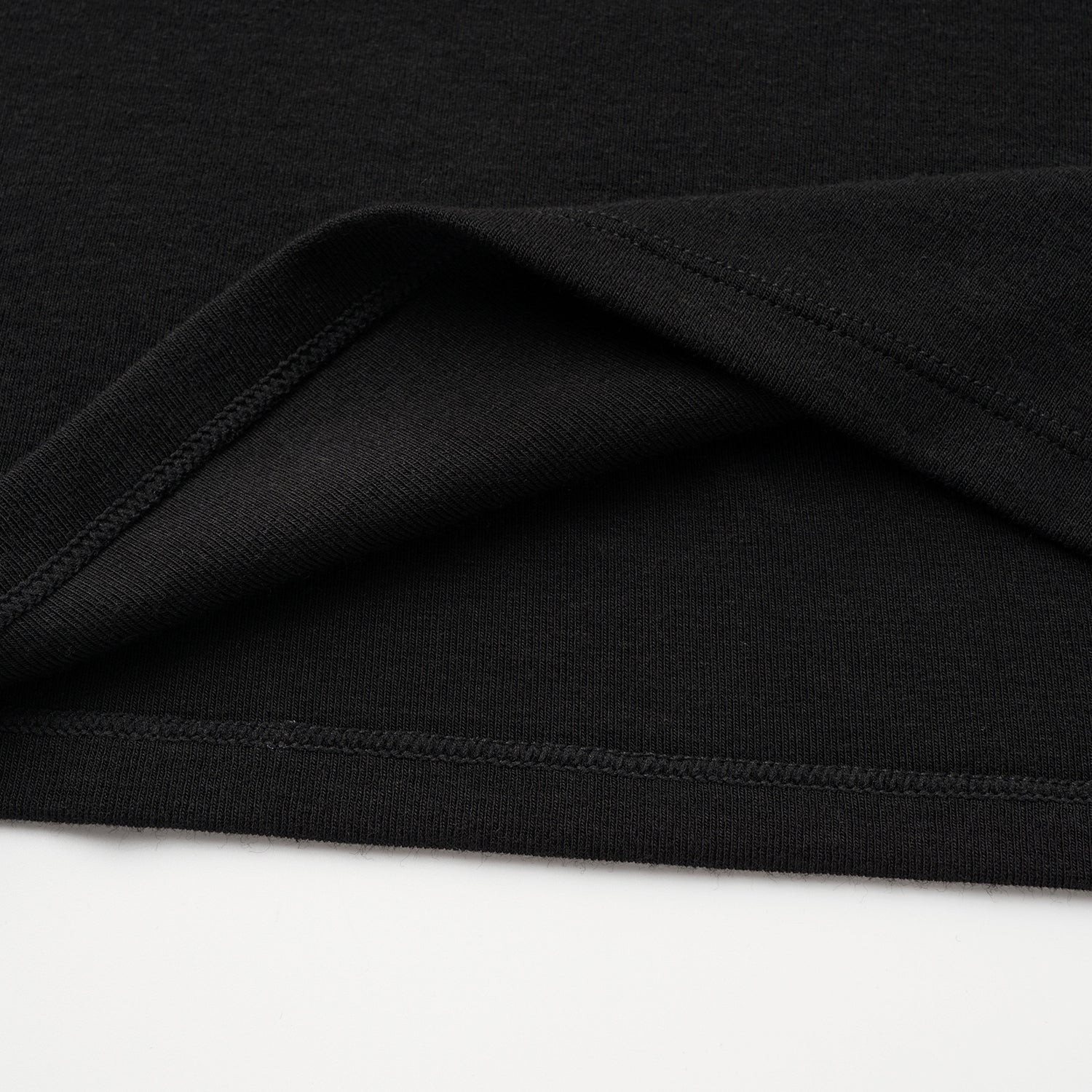 "Heart Warmth"極柔羊毛緞邊BraTop—俐落黑