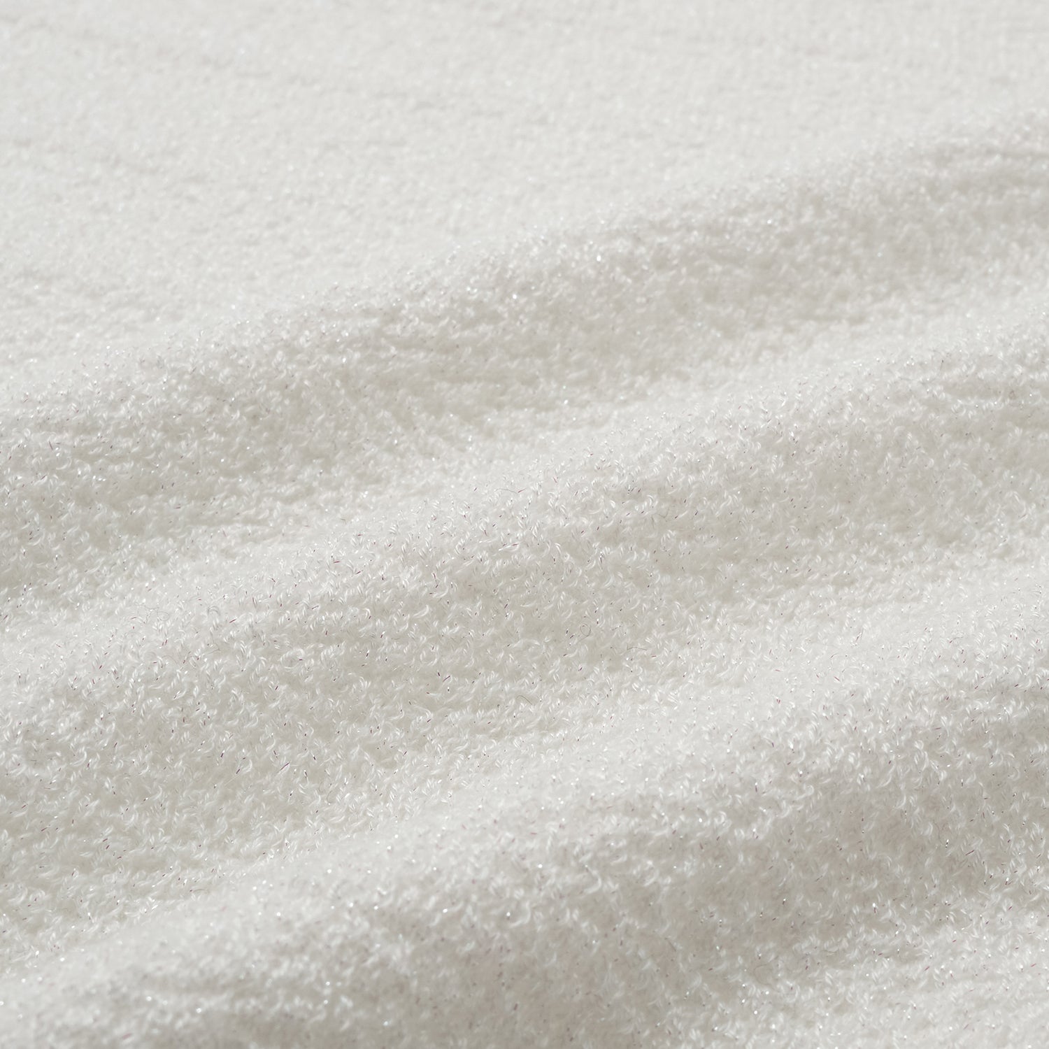 "Hug to Sleep."雲感絲柔輕織居家上衣—擁抱