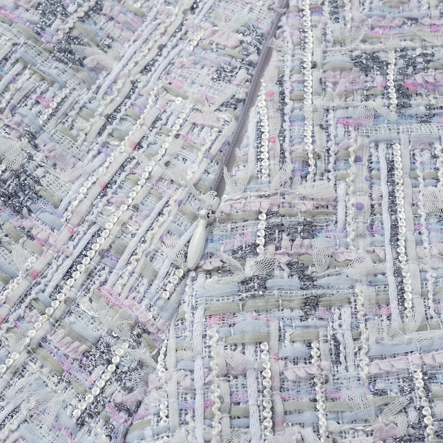 "Arcade of CherJoy Atelier." 法國夏日輕薄花呢短褲