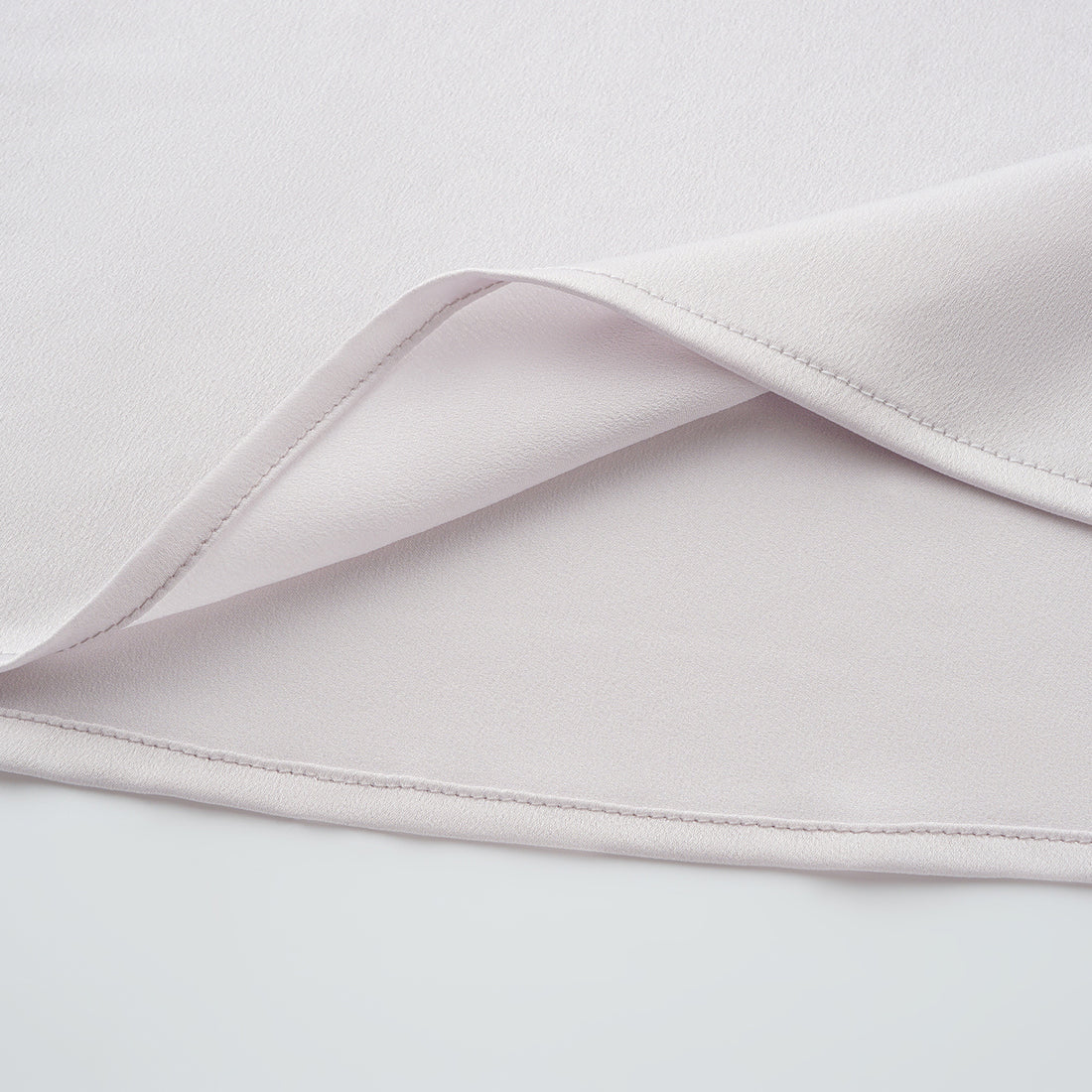 "Imperial Garden Teatime"緞染繡霞奢華珠繡蕾絲輕國風細肩帶背心—Nocturne Bloom凝夜浮香