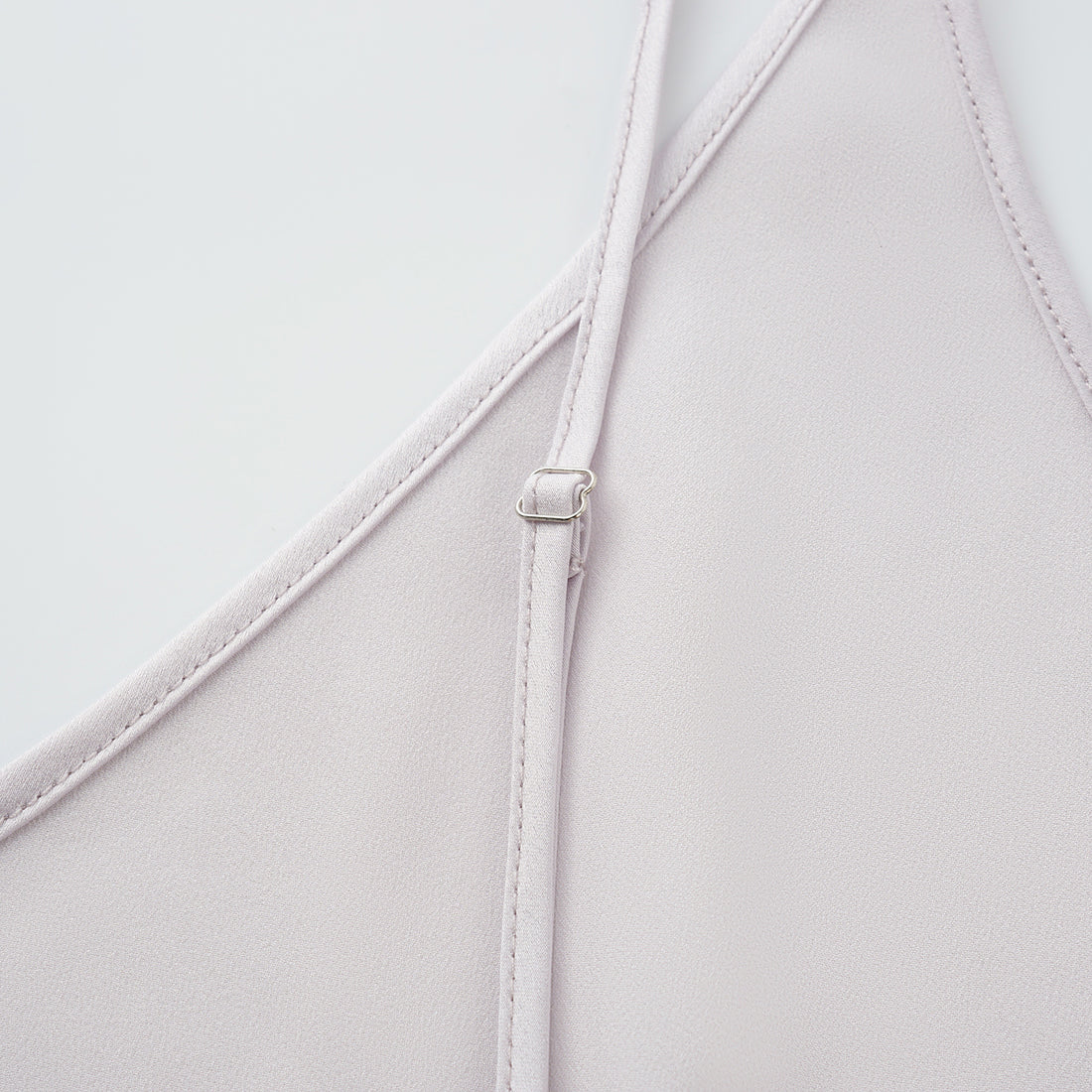 "Imperial Garden Teatime"緞染繡霞奢華珠繡蕾絲輕國風細肩帶背心—Nocturne Bloom凝夜浮香