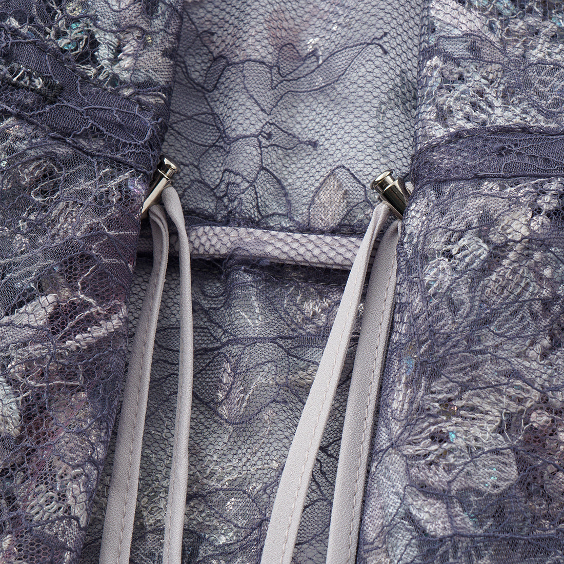 "Imperial Garden Teatime"緞染繡霞奢華珠繡蕾絲狩獵收腰輕國風馬甲背心—Nocturne Bloom凝夜浮香