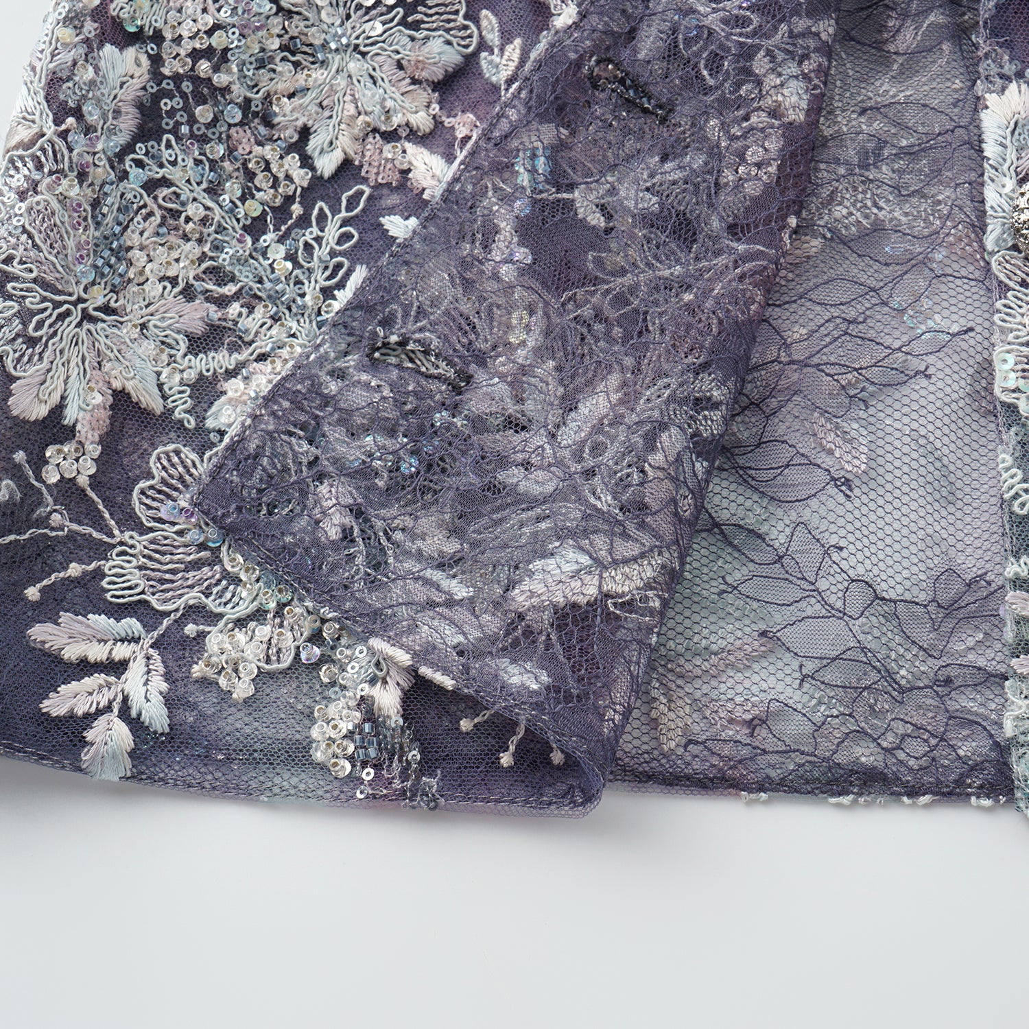 "Imperial Garden Teatime"緞染繡霞奢華珠繡蕾絲狩獵收腰輕國風馬甲背心—Nocturne Bloom凝夜浮香