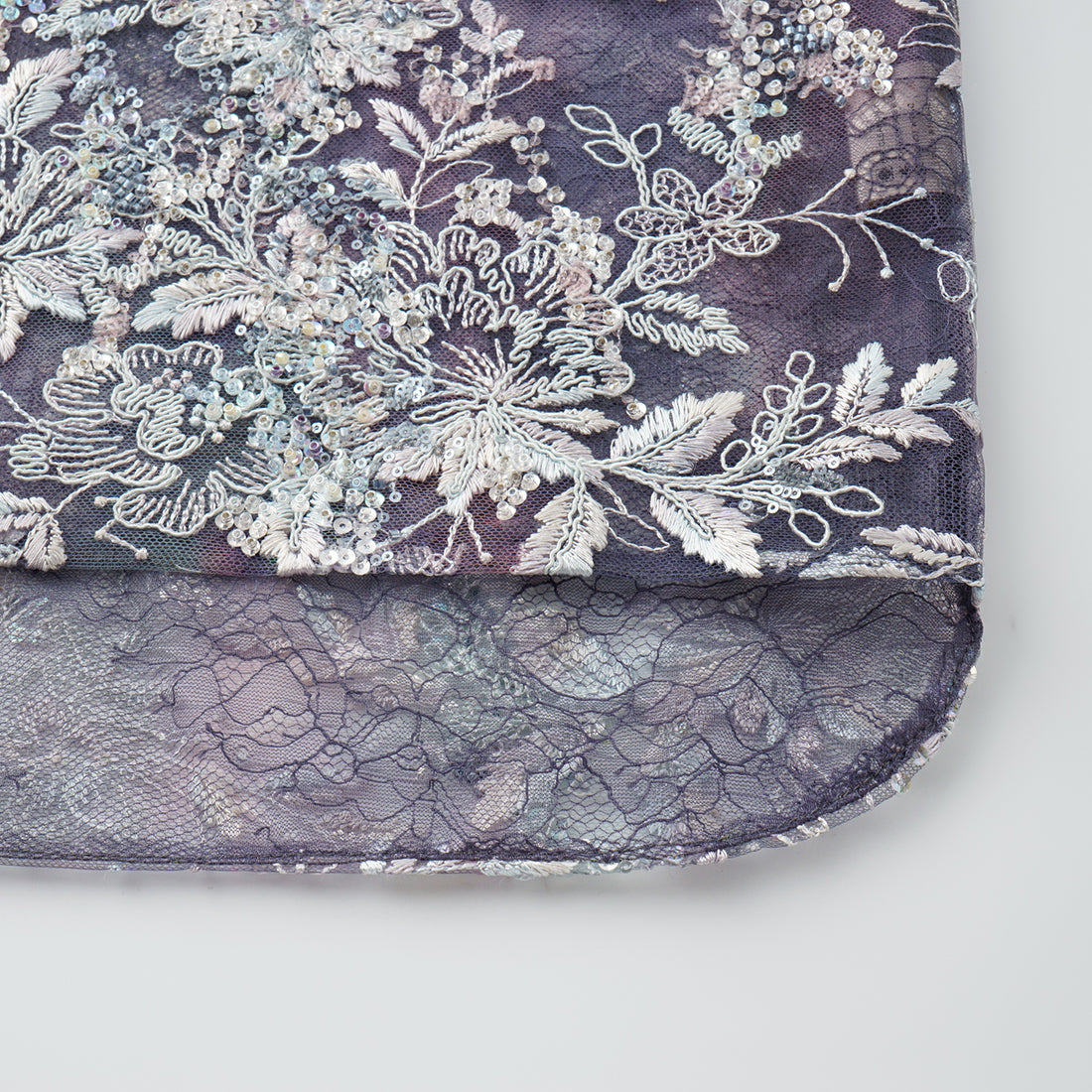 "Imperial Garden Teatime"緞染繡霞奢華珠繡蕾絲輕國風上衣—Nocturne Bloom凝夜浮香