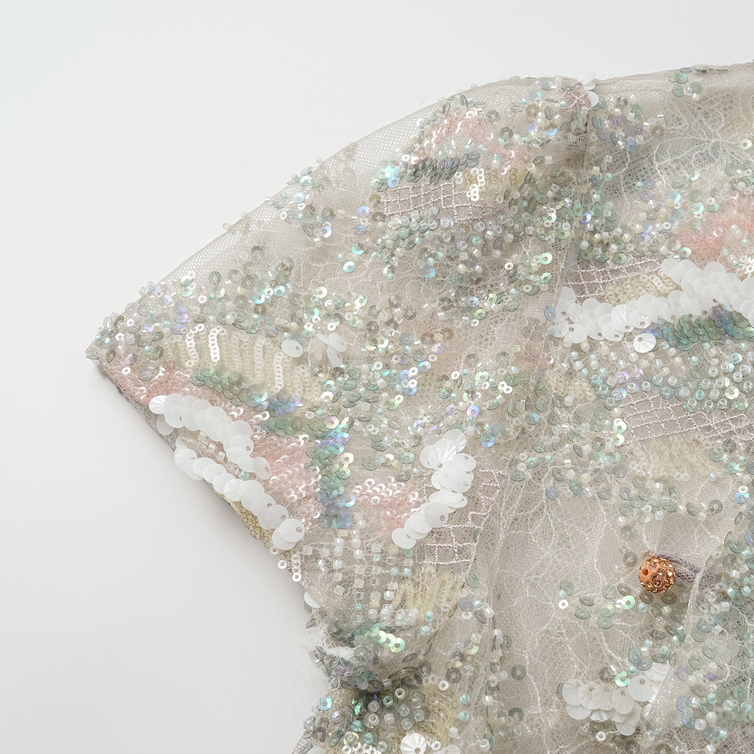 "Imperial Gala." 奢華蕾絲珠繡輕國風上衣—疏影輕煙