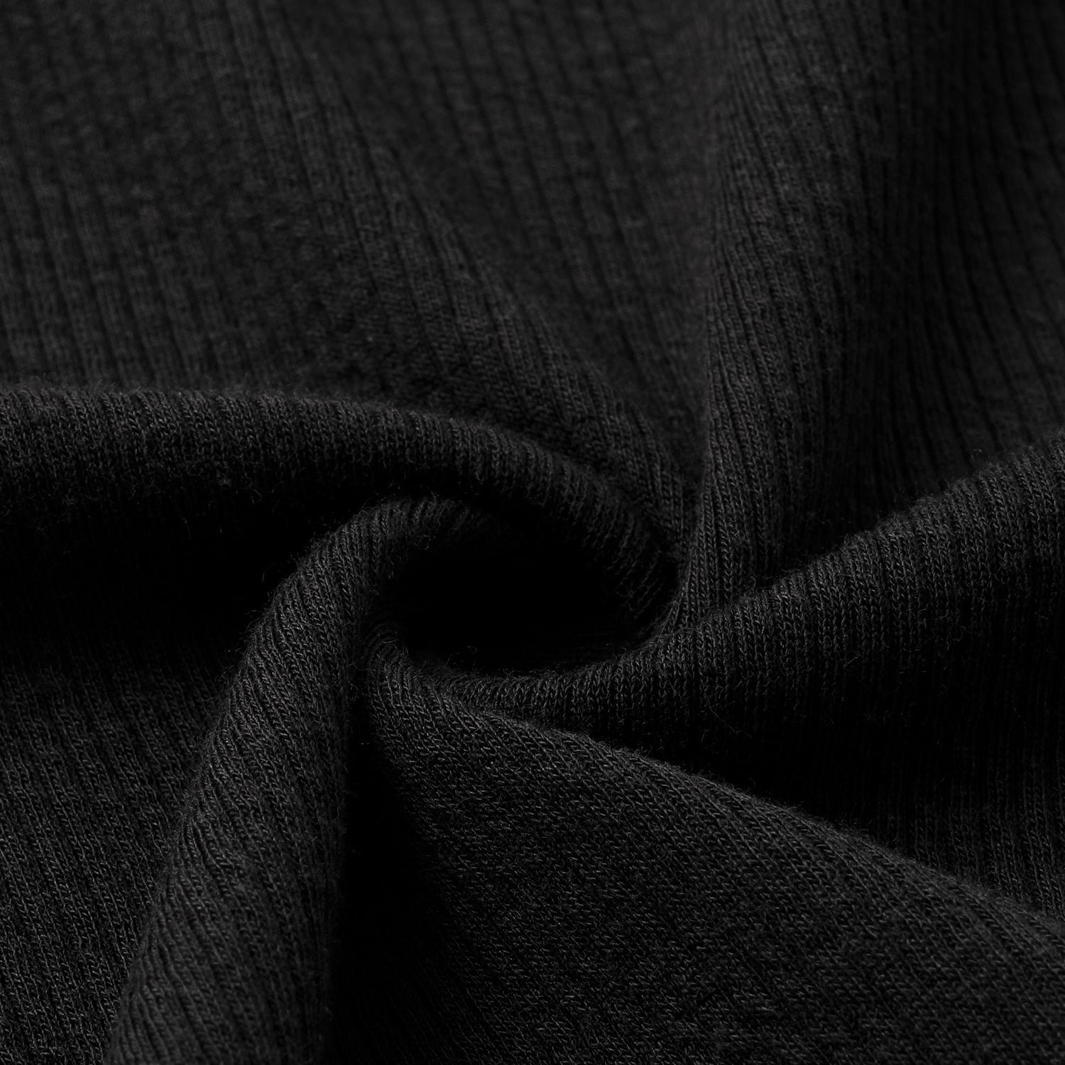 “By Inch." 極緻絲柔裸感緞邊修身Bra Top—極緻黑