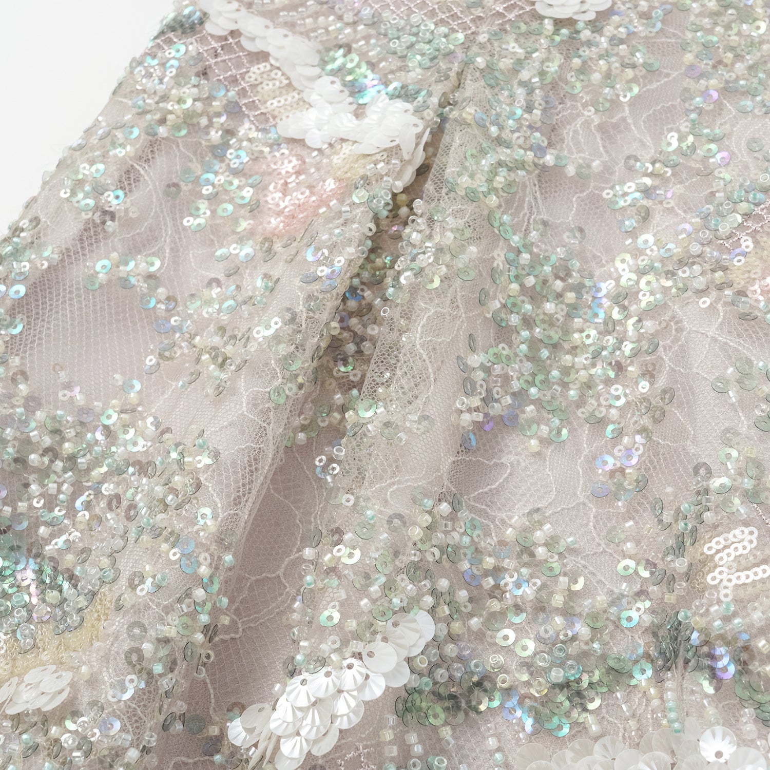 "Imperial Gala." 奢華蕾絲珠繡短褲—疏影輕煙