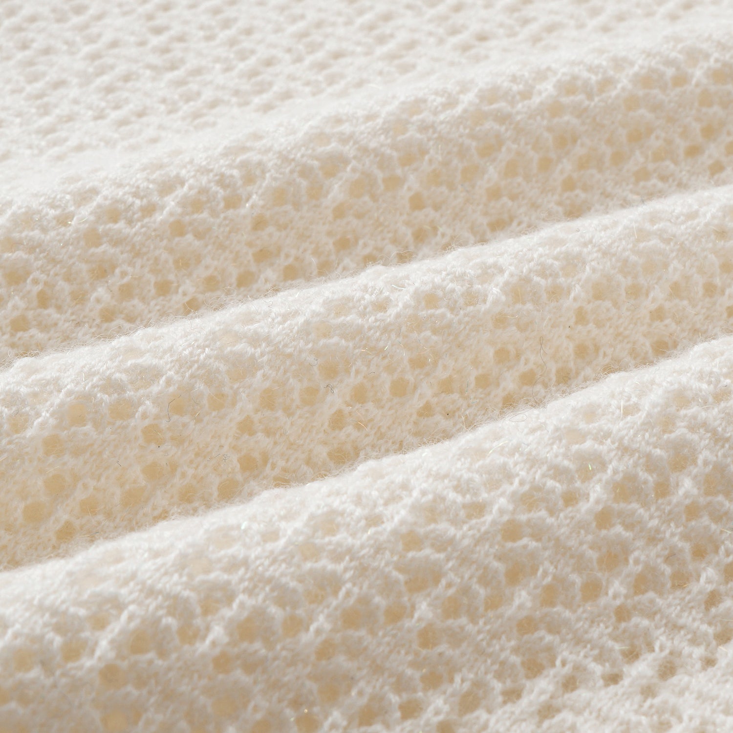 "Summer diary."Cashmere浮燦點織花眼工藝針織背心——Lumen of Summer夏澄微光