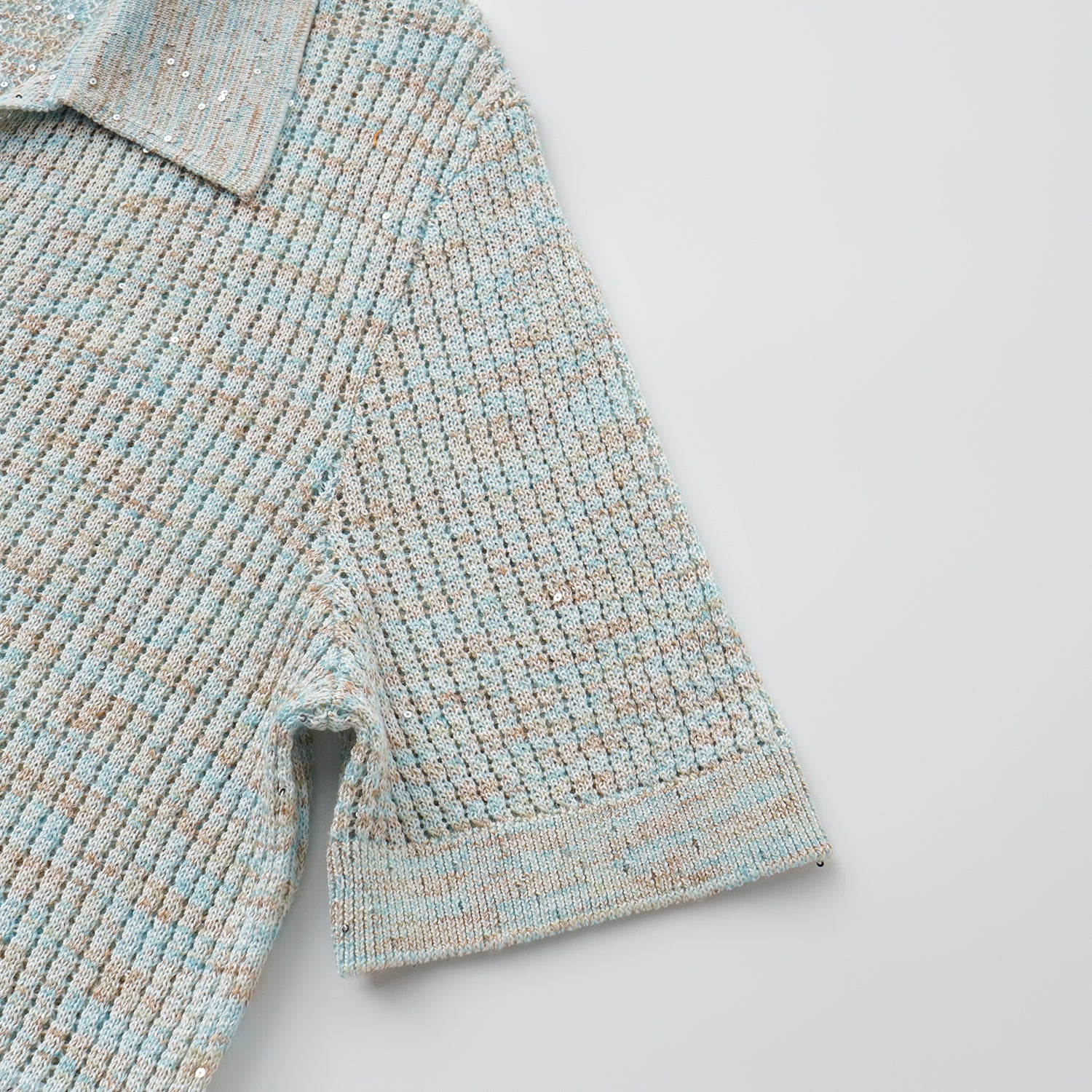 "Summer diary." 雲染鑲華鏤紋工藝針織上衣—Aqua Veil海映