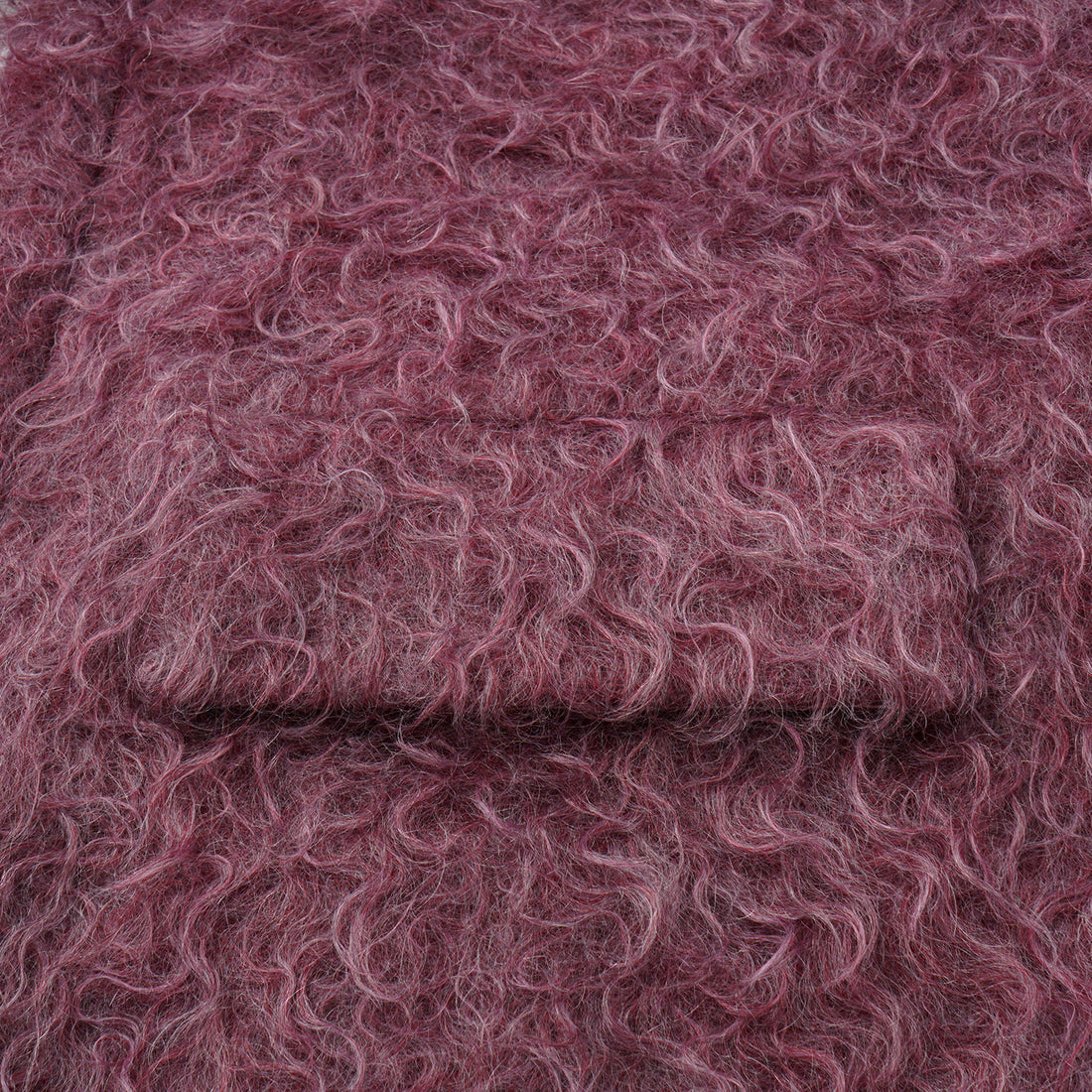 “Winter Diary” 馬海毛蓬鬆立體絨圈長大衣—Parisian Lilac Dream紫夢巴黎