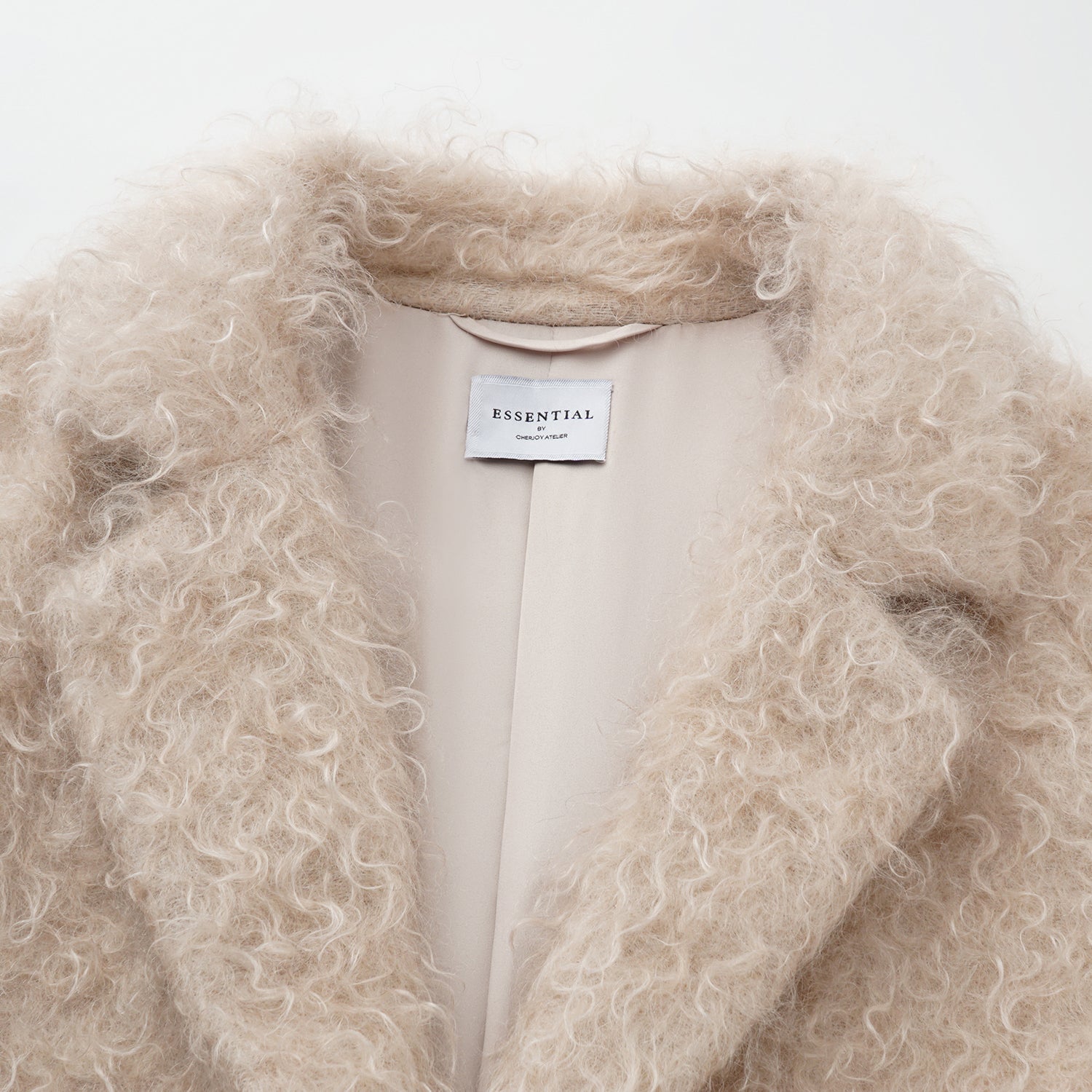 “Winter Diary” 馬海毛蓬鬆立體絨圈長大衣—Reims Mist迷霧蘭斯