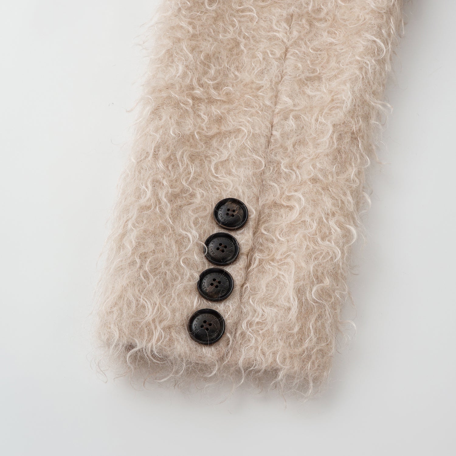 “Winter Diary” 馬海毛蓬鬆立體絨圈長大衣—Reims Mist迷霧蘭斯