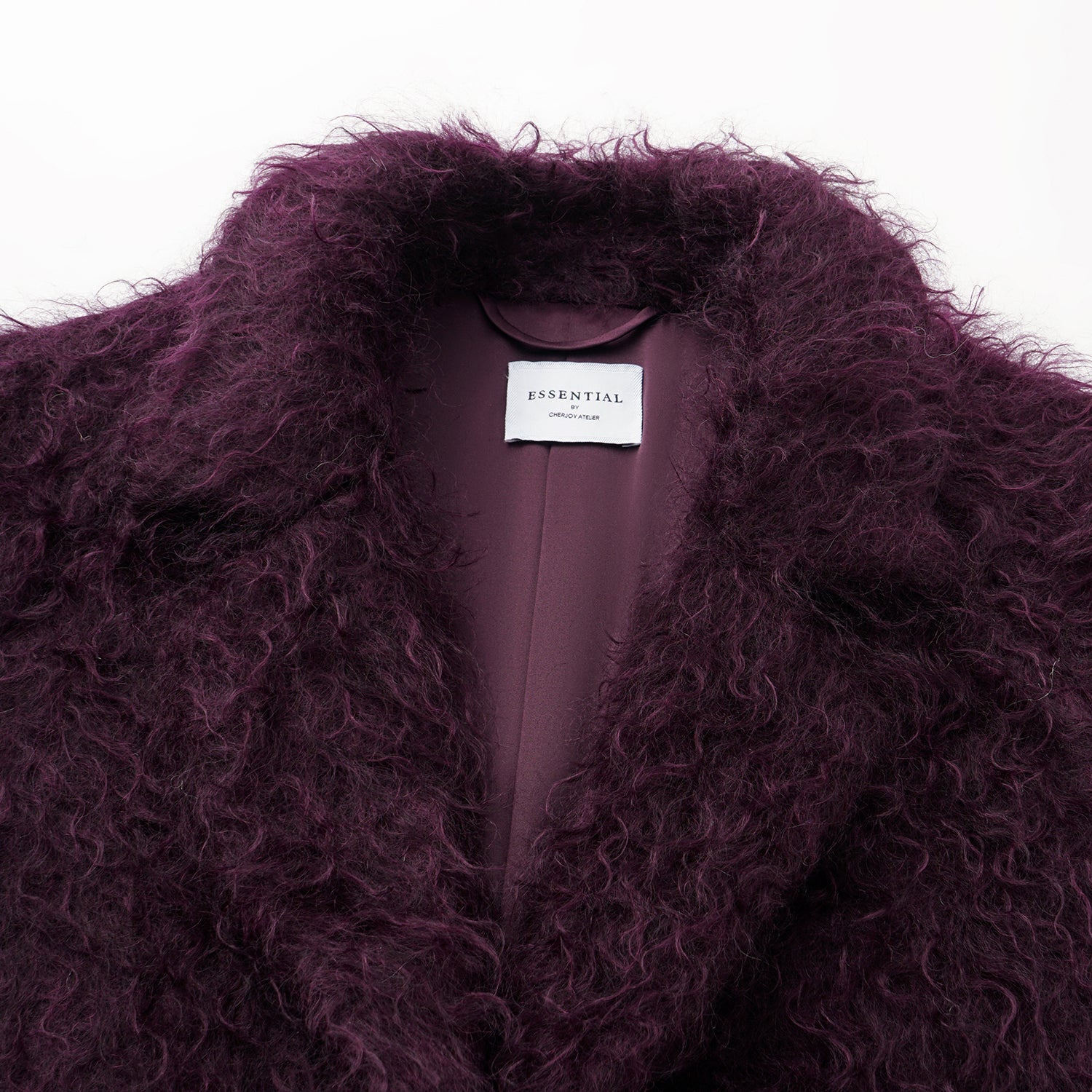 “Winter Diary” 馬海毛蓬鬆立體絨圈長大衣—Bordeaux Nightfall夜色波爾多