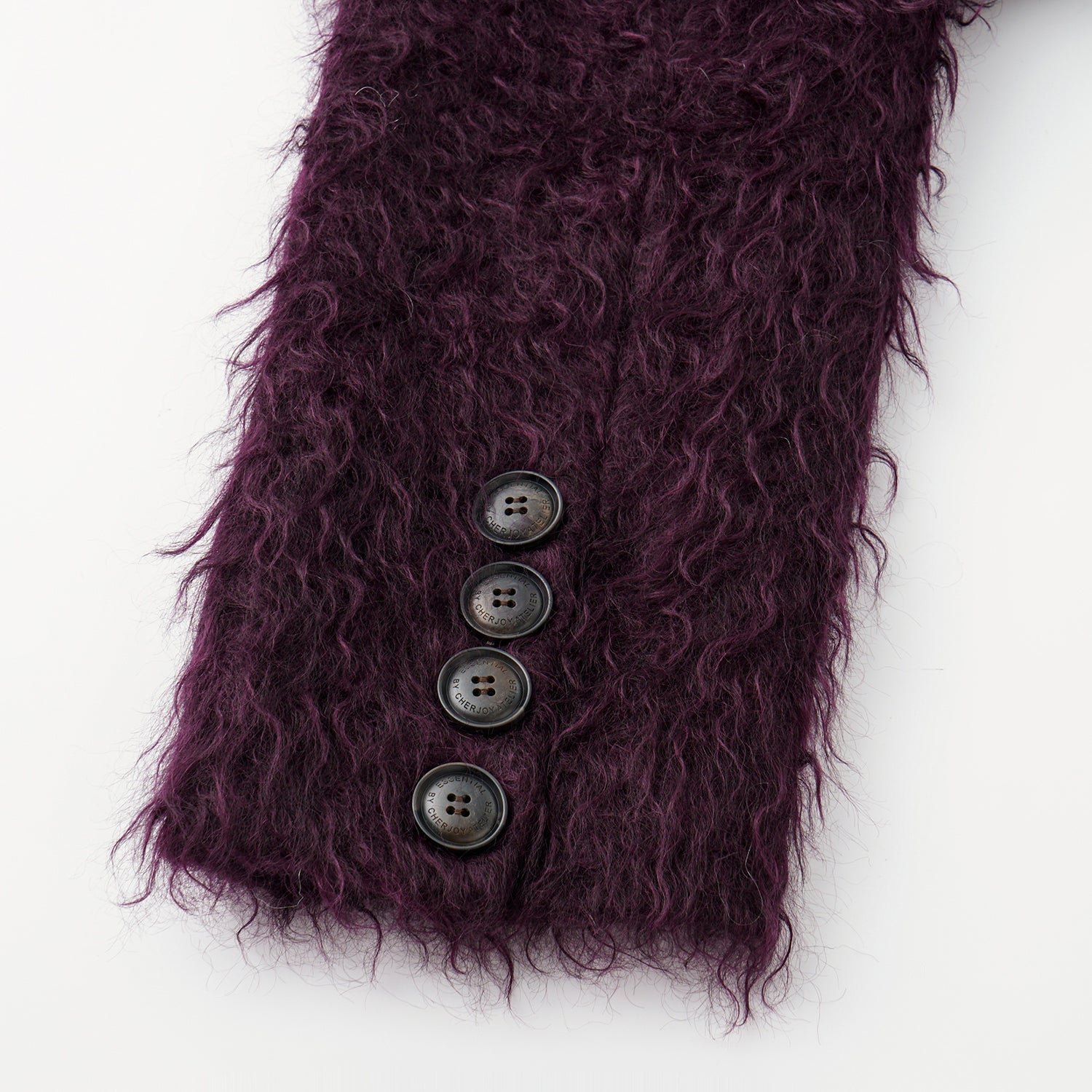 “Winter Diary” 馬海毛蓬鬆立體絨圈長大衣—Bordeaux Nightfall夜色波爾多