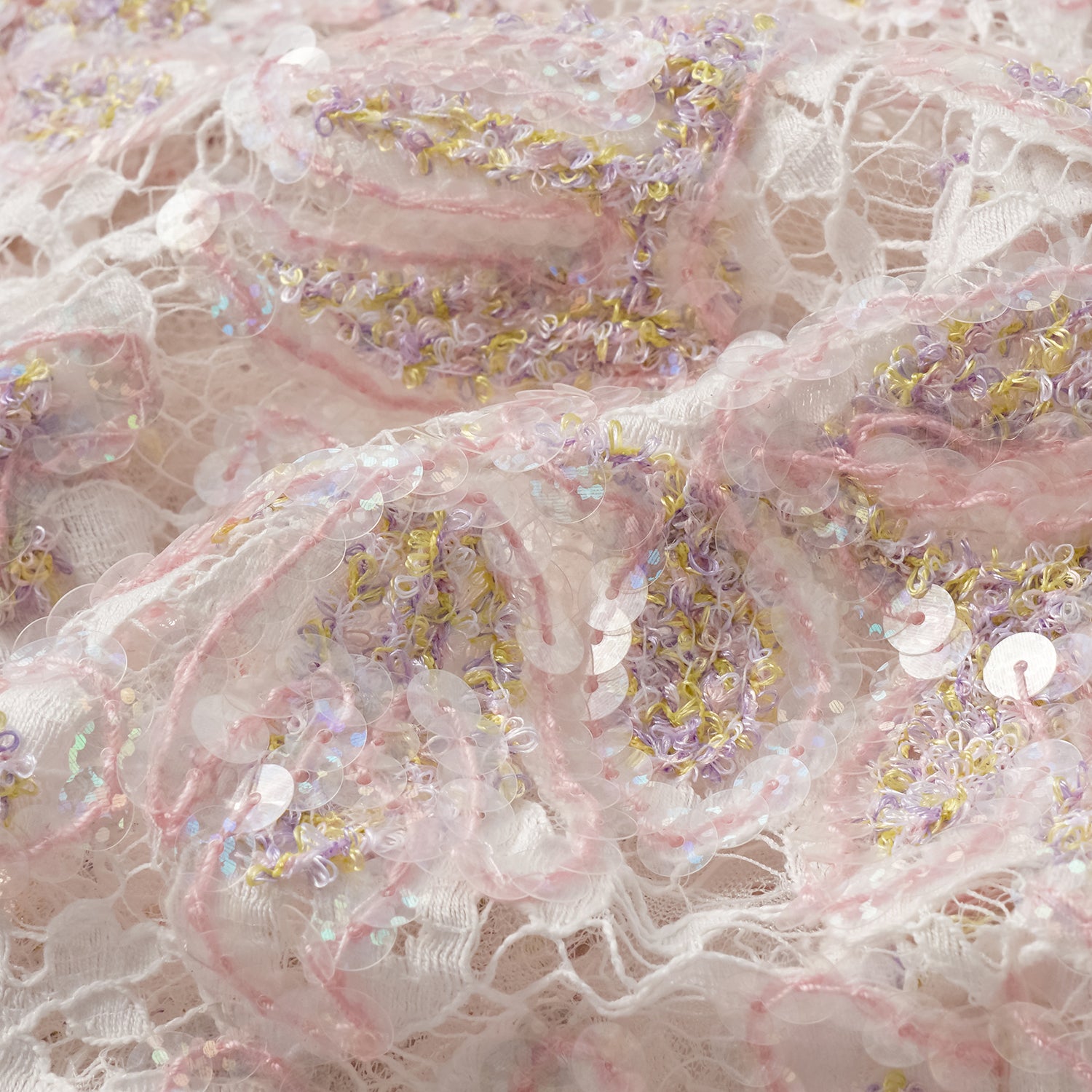 "Quiet Mastery." 法國頂級高級訂製琉光繪繡蕾絲馬甲背心—Chantilly Mirage香緹幻影