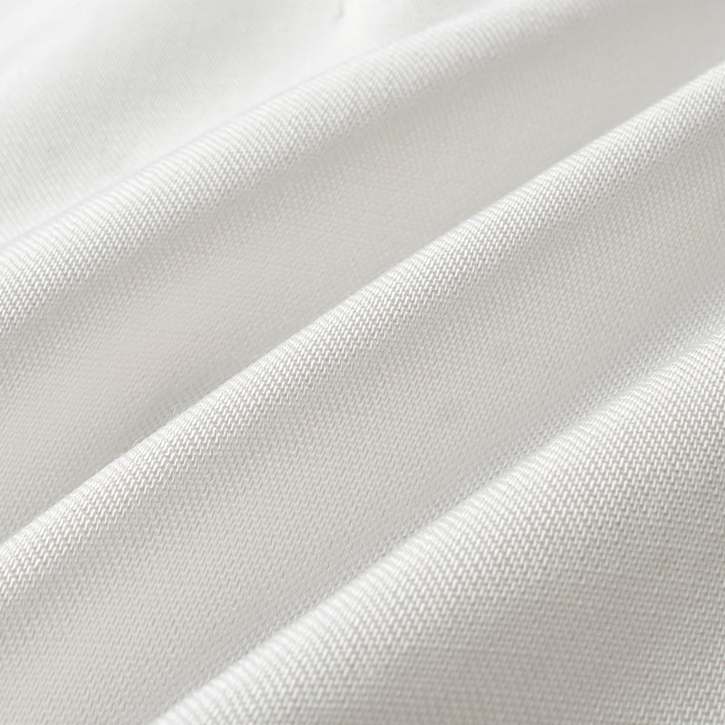 "Speak Sleek" 奢華輕薄麻感肌理醋酸短褲—Ivory