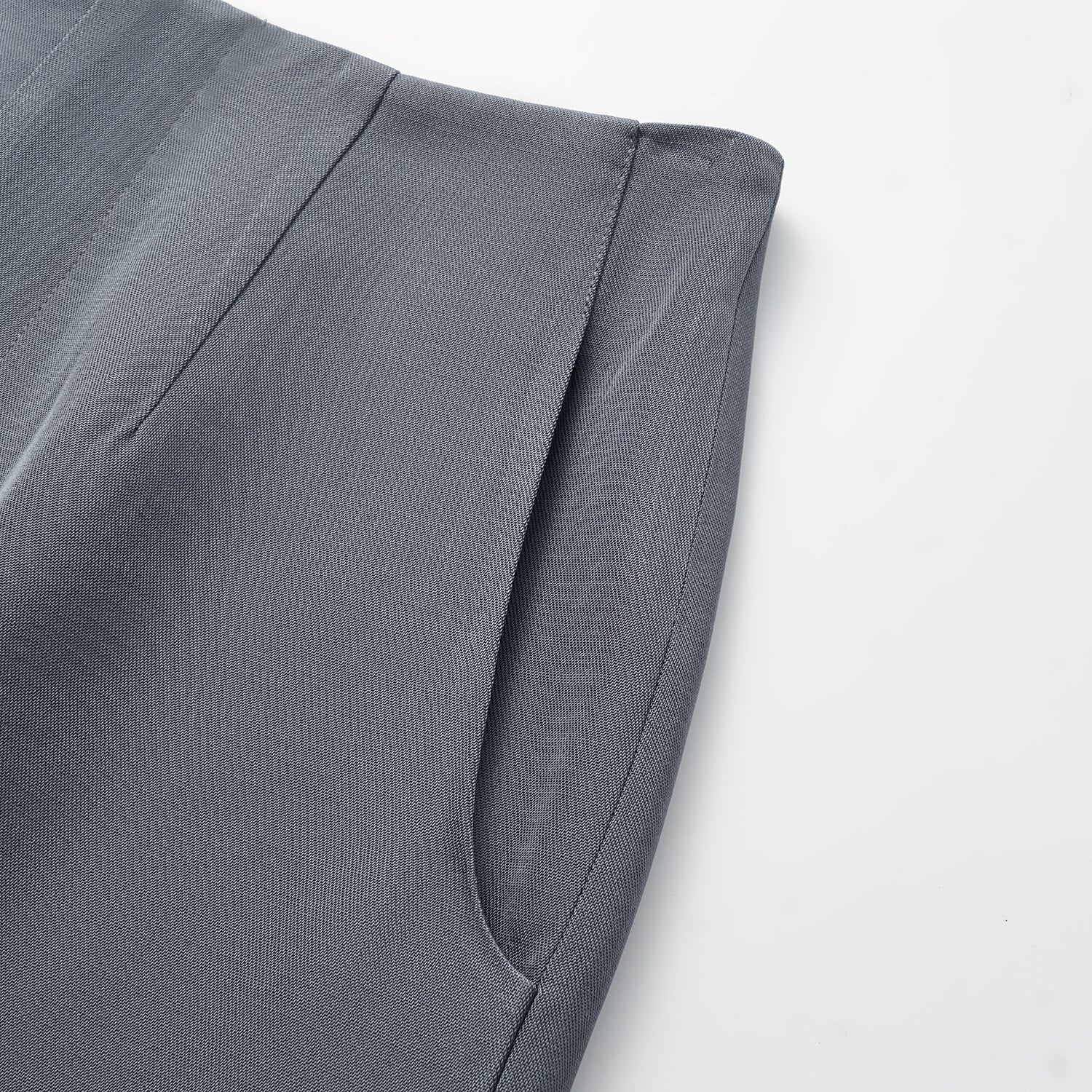 "Speak Sleek" 奢華輕薄麻感肌理醋酸鉛筆裙—Cloud