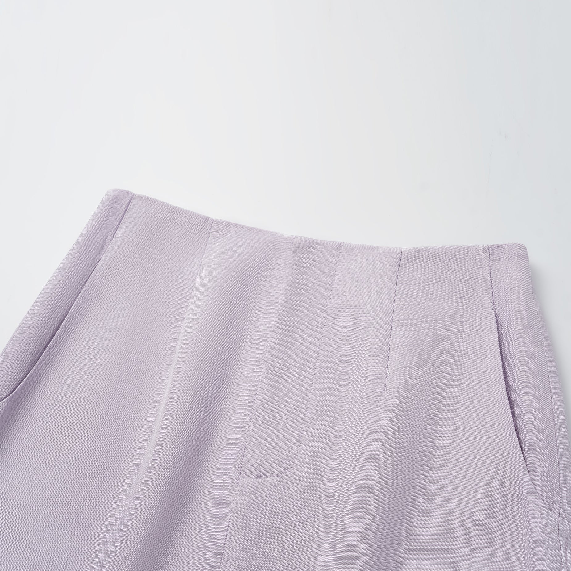 "Speak Sleek" 奢華輕薄麻感肌理醋酸鉛筆裙—Lilac