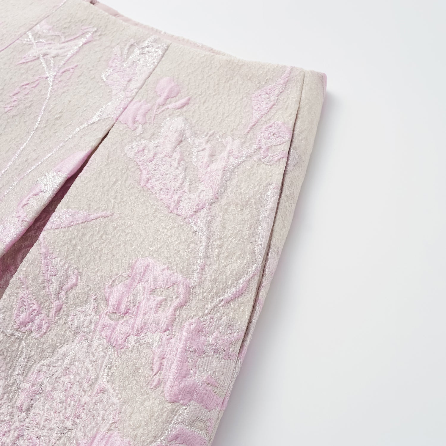 “春意” 提花短褲—浮光露櫻